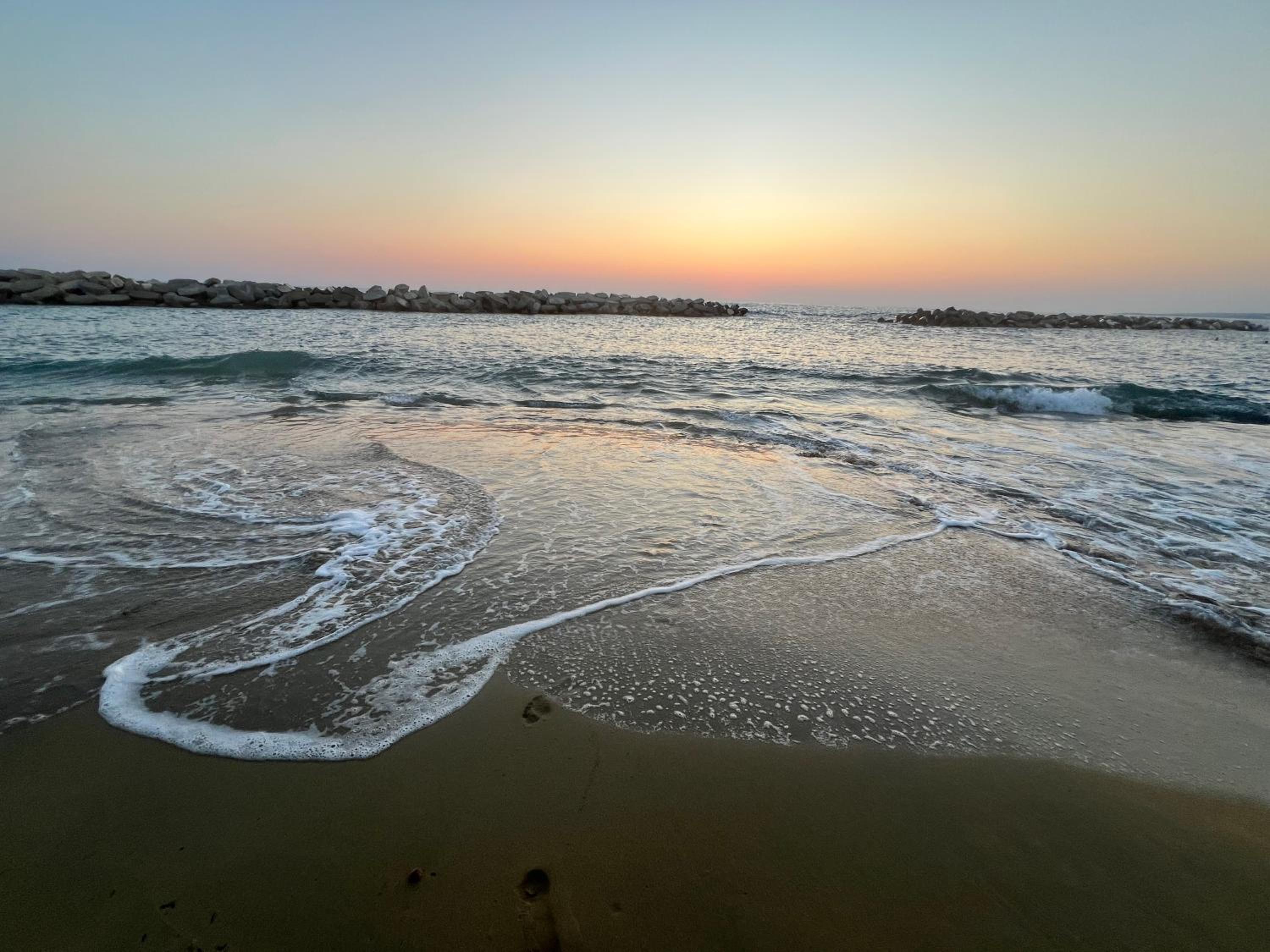 Sunset Deluxe Villa and Studios
