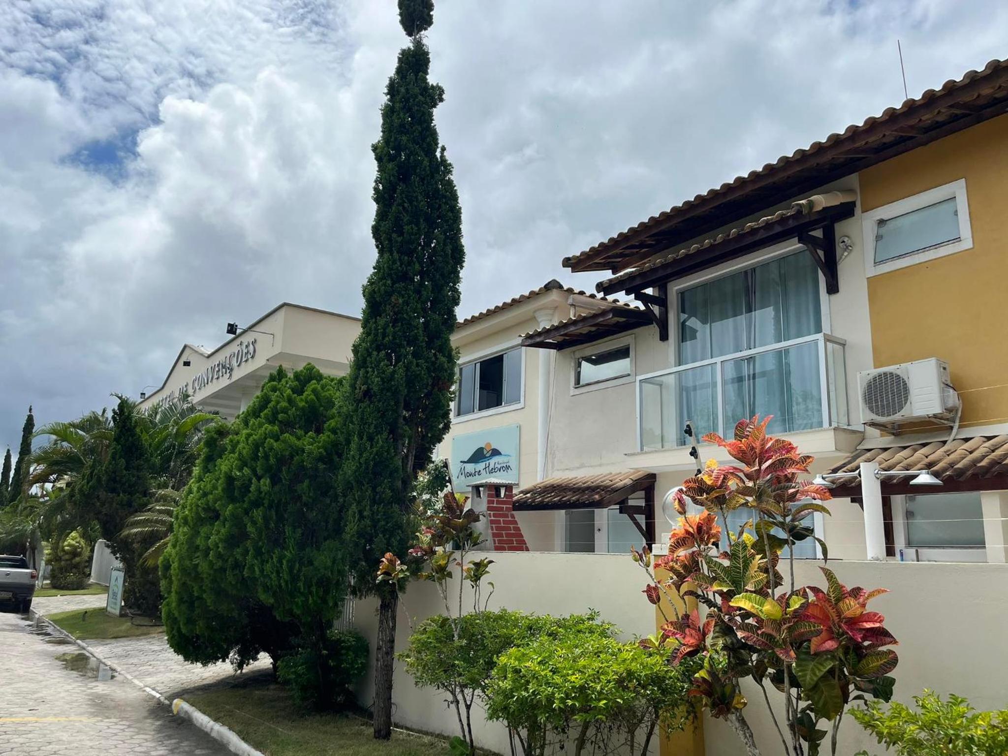 Casa Sunset 32B - Residencial Mont Hebrom