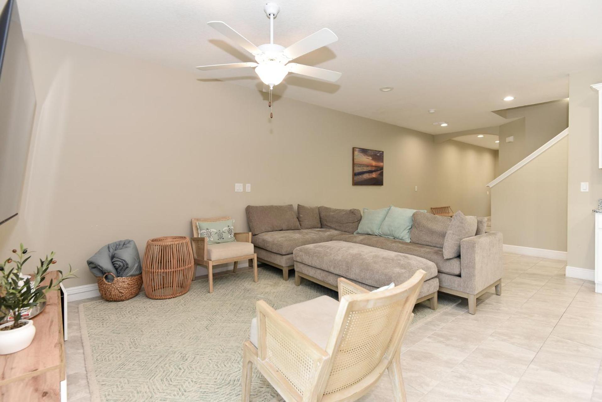Beach Escape - WALK TO BEACH - 3 bedrooms