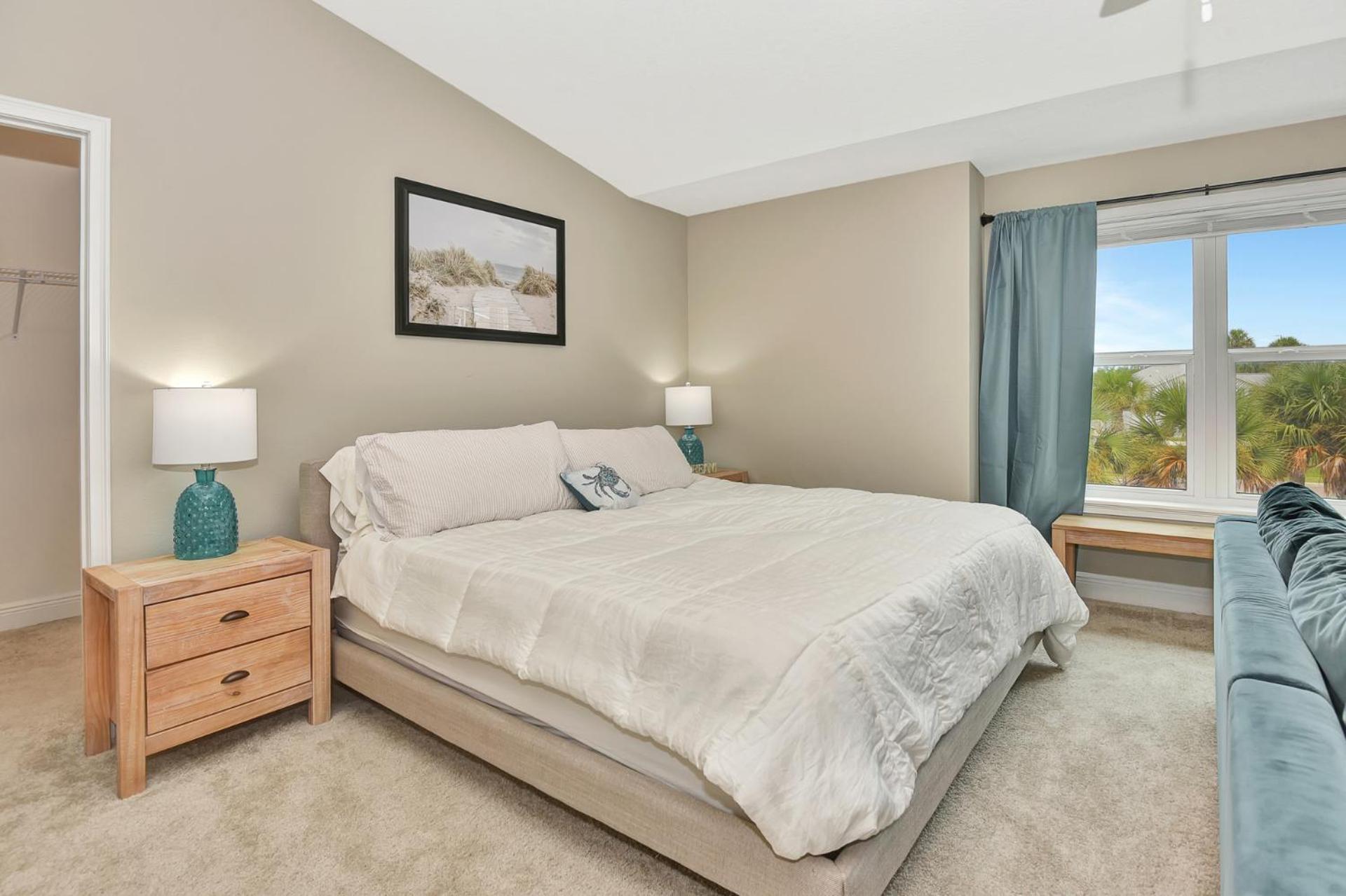 Beach Escape - WALK TO BEACH - 3 bedrooms