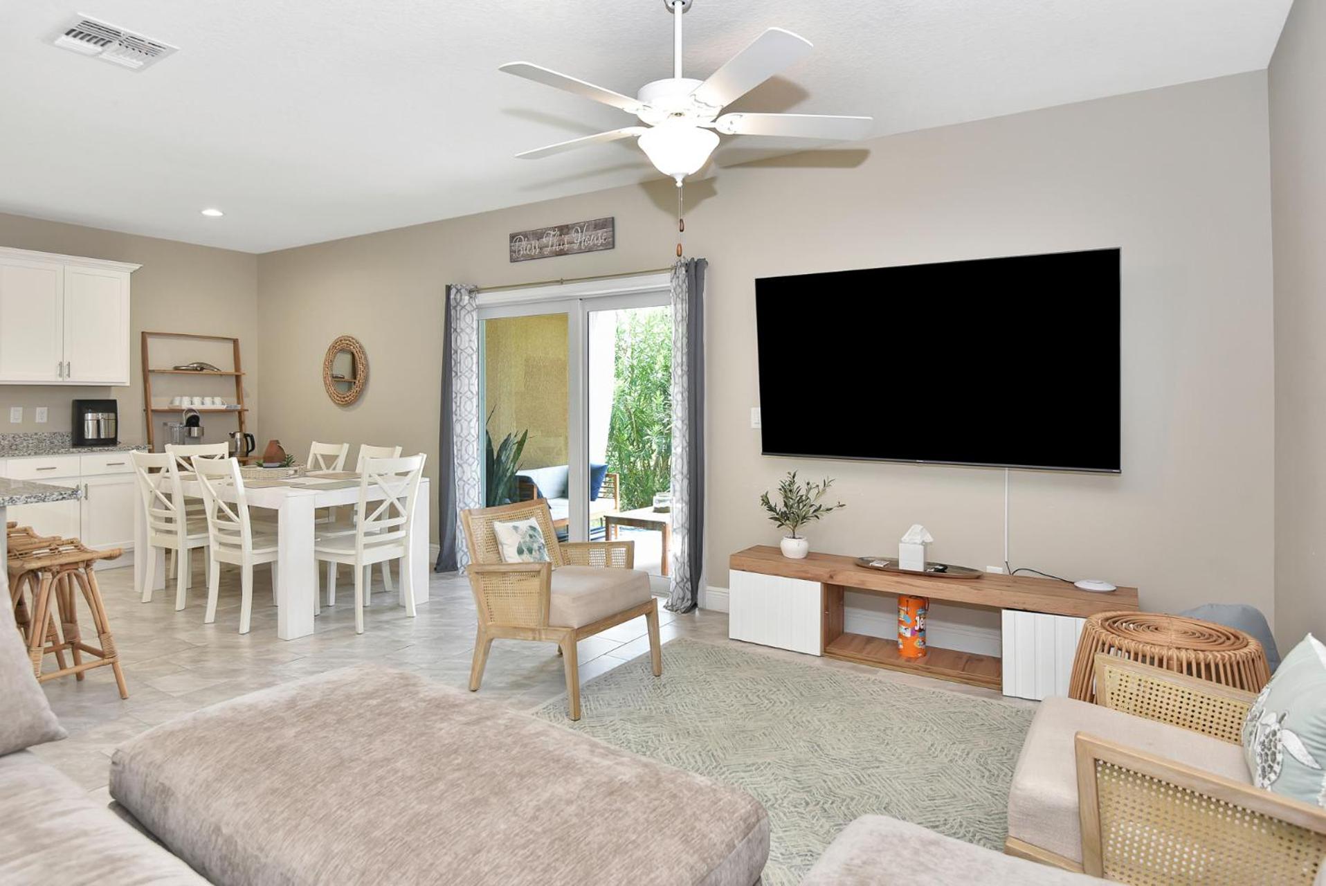Beach Escape - WALK TO BEACH - 3 bedrooms