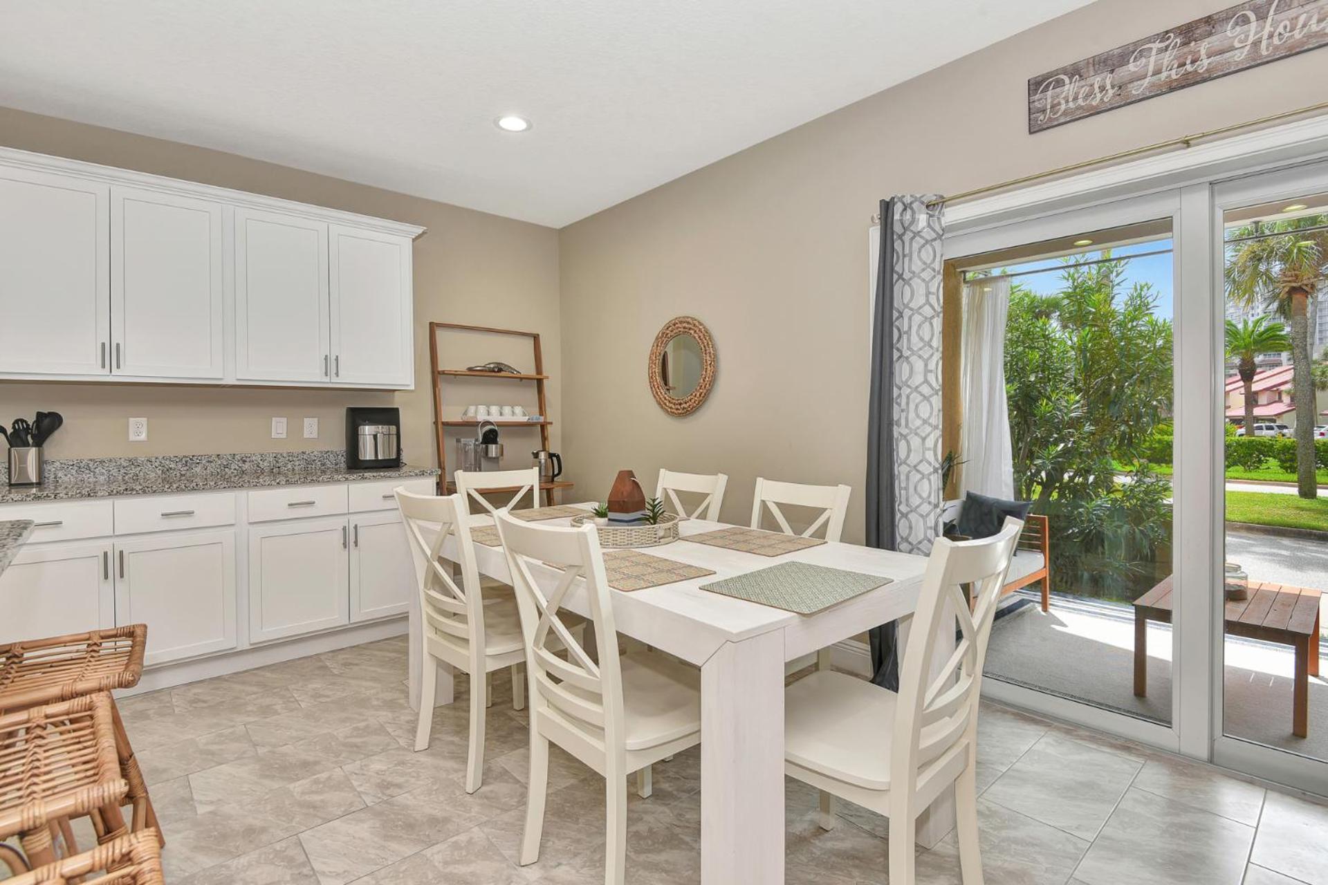 Beach Escape - WALK TO BEACH - 3 bedrooms