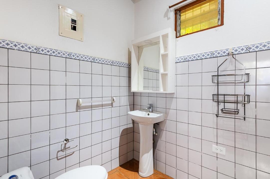 Studio, Free Concierge & Walk to Tamarindo Beach