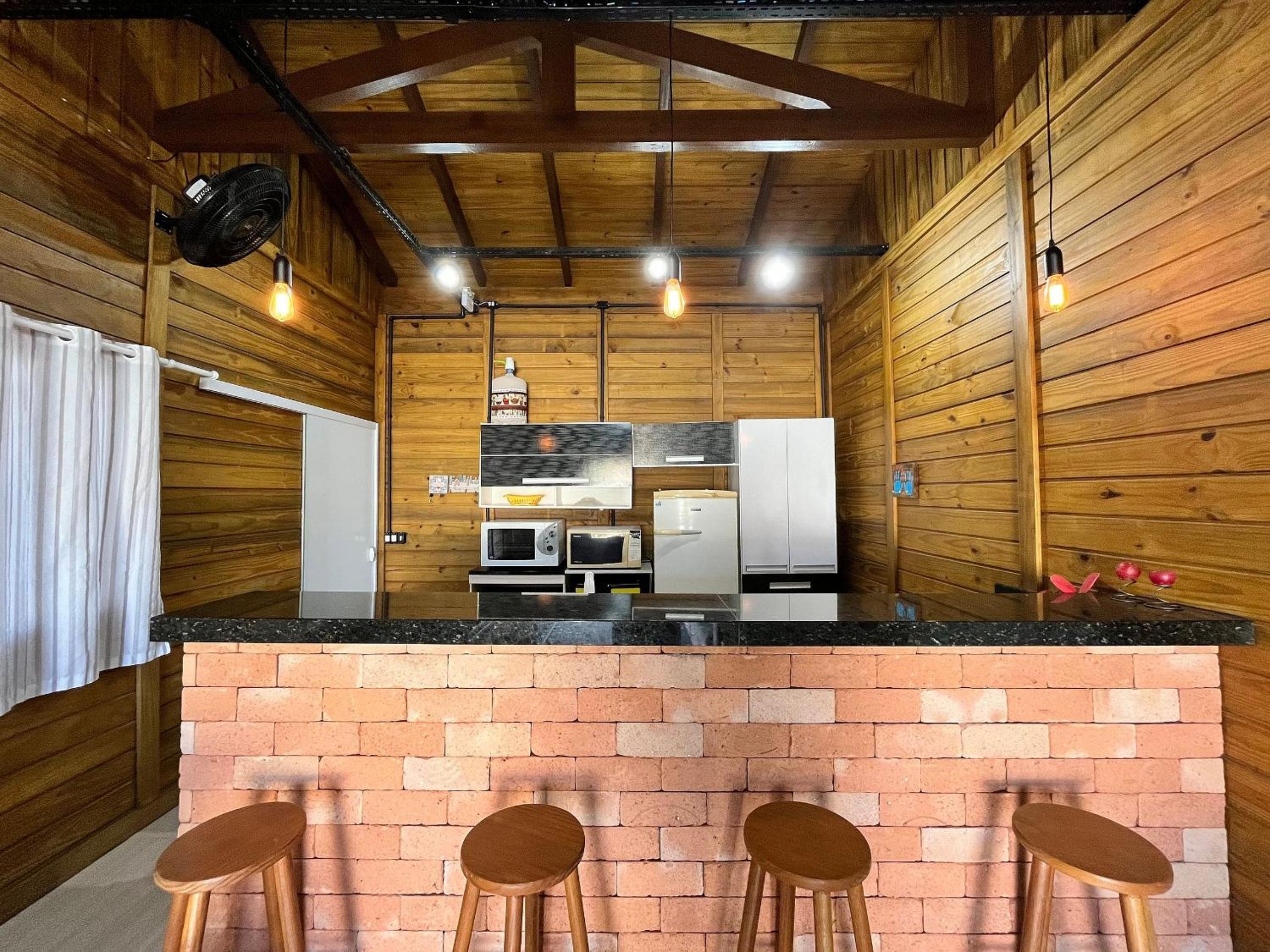 Rustic house - Prox Praia/BetoCarreiro