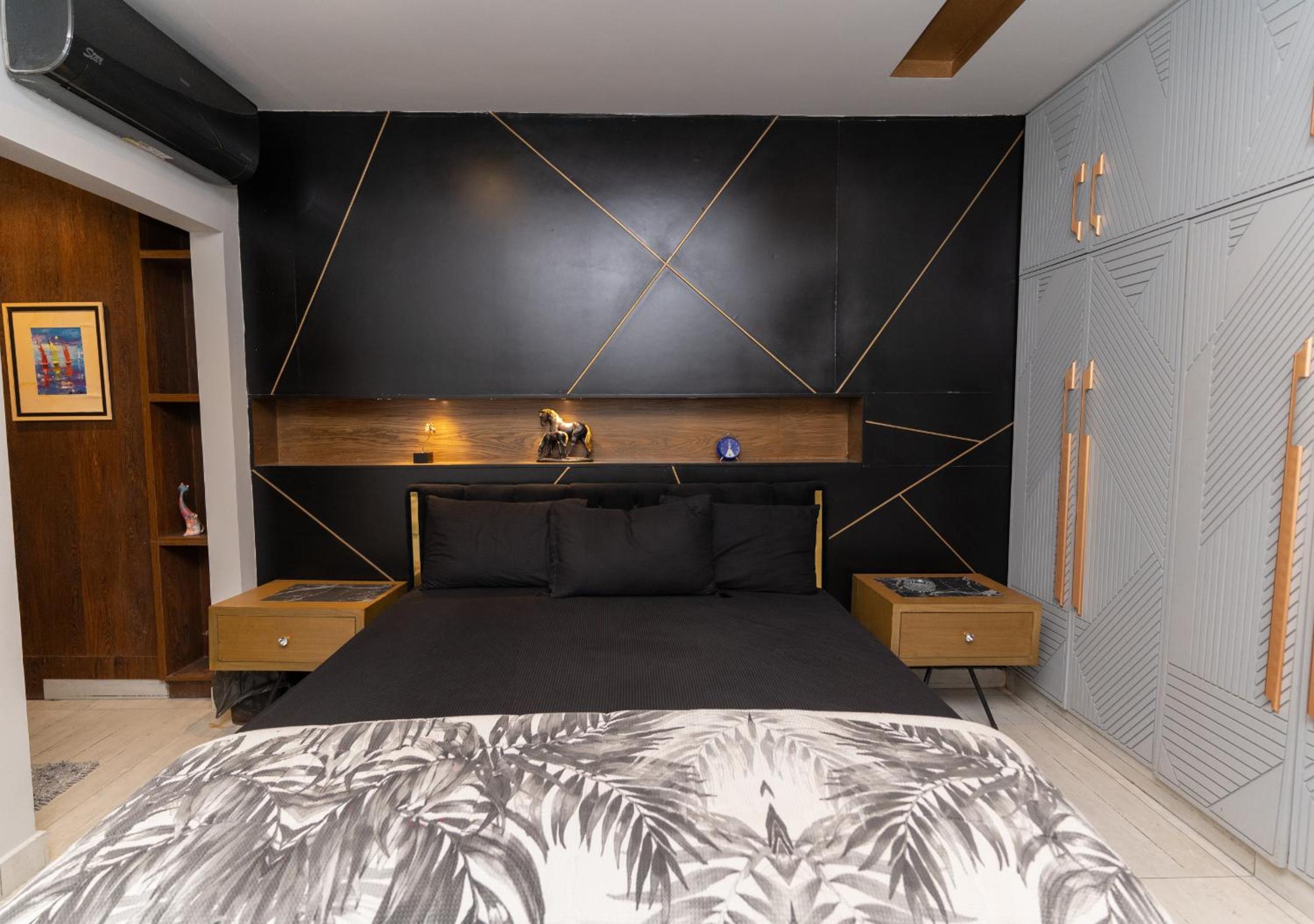 Casa Bonita - 3 Bedroom Apartment Bahria Phase 7 Rawalpindi view 4