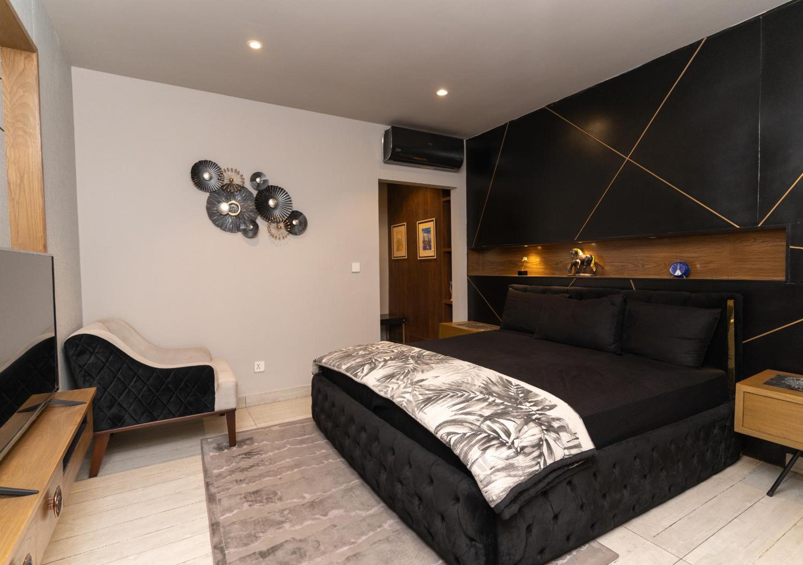 Casa Bonita - 3 Bedroom Apartment Bahria Phase 7 Rawalpindi view 3