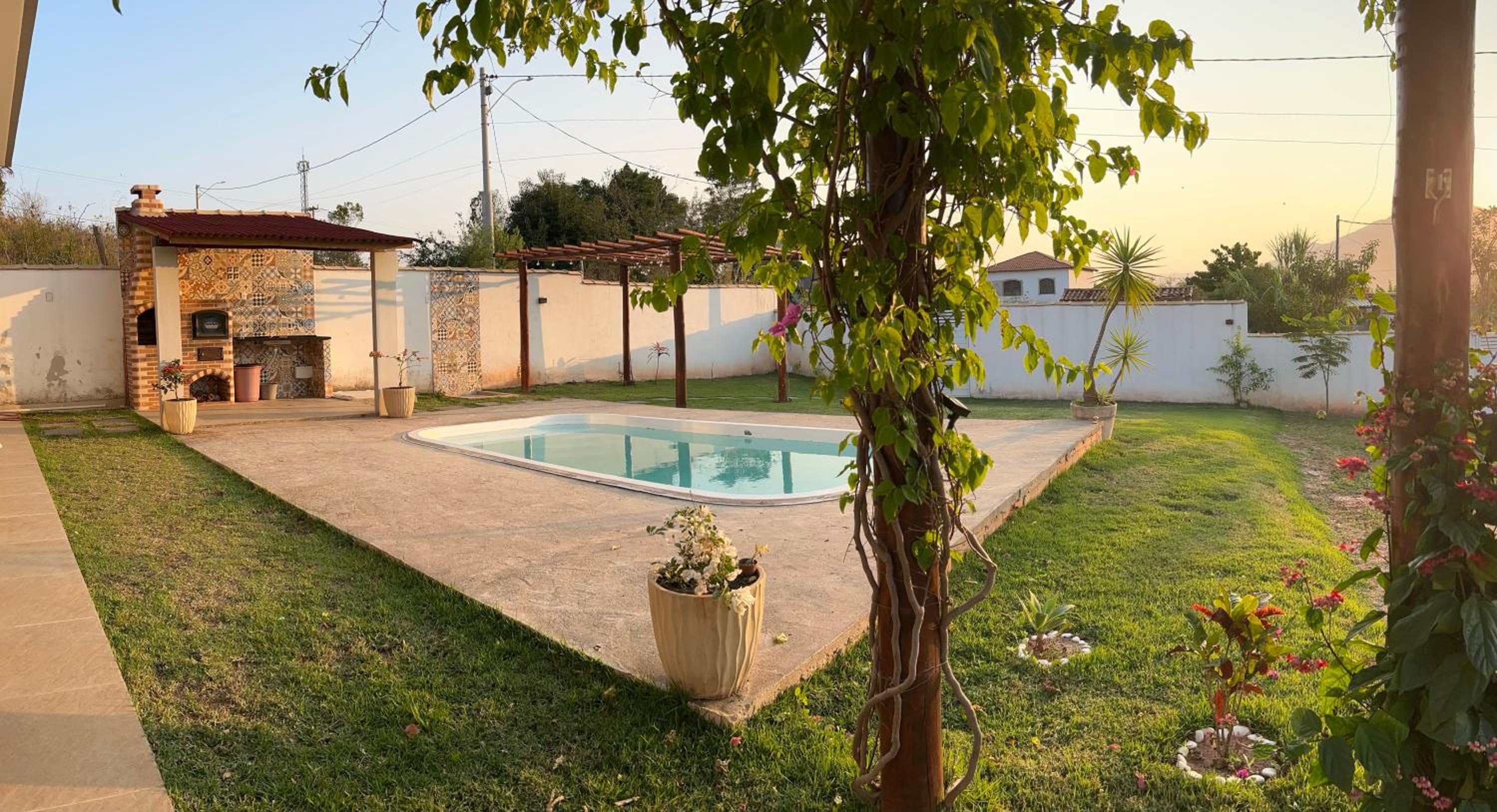 Casa de praia nova e completa em jaconé