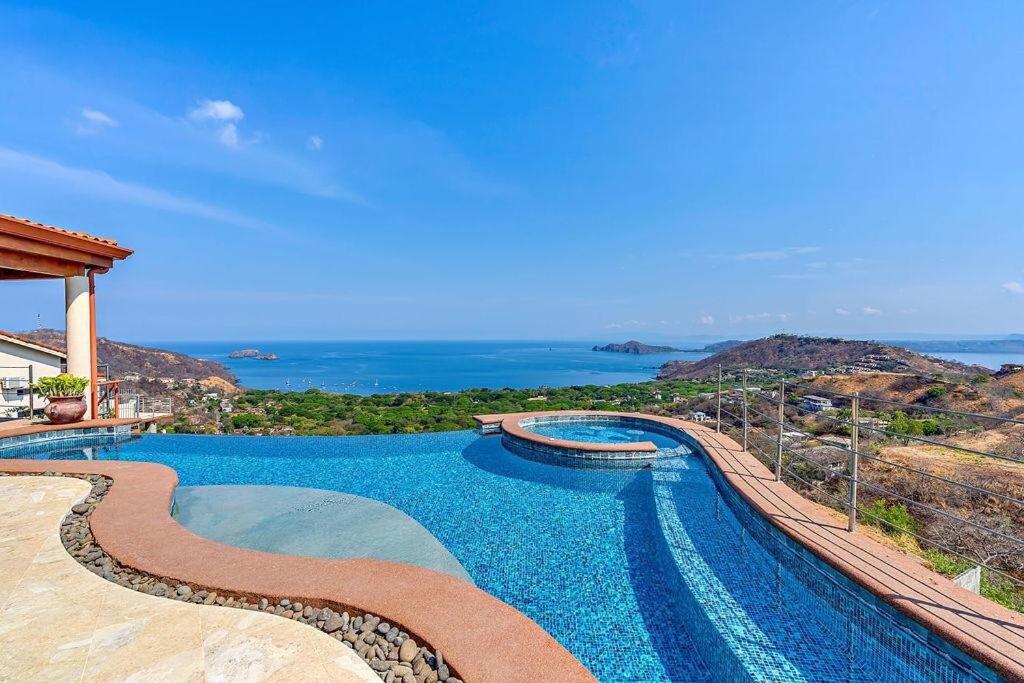 Oceanview Villa - Infinity Pool - Gated Community