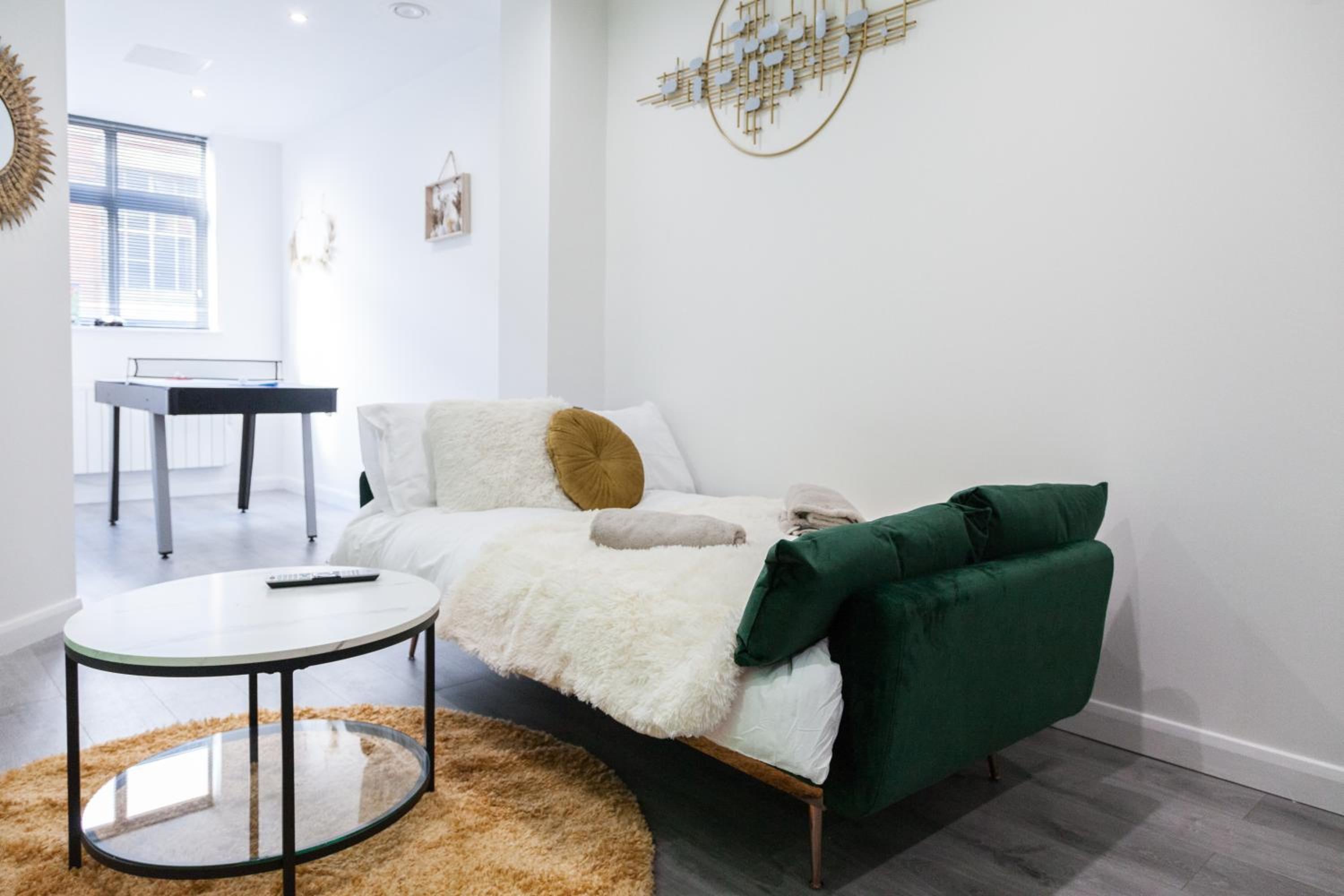 Leicester Vacations - Opulent Residence - 1 BR Leicester City Centre - Property Image 29