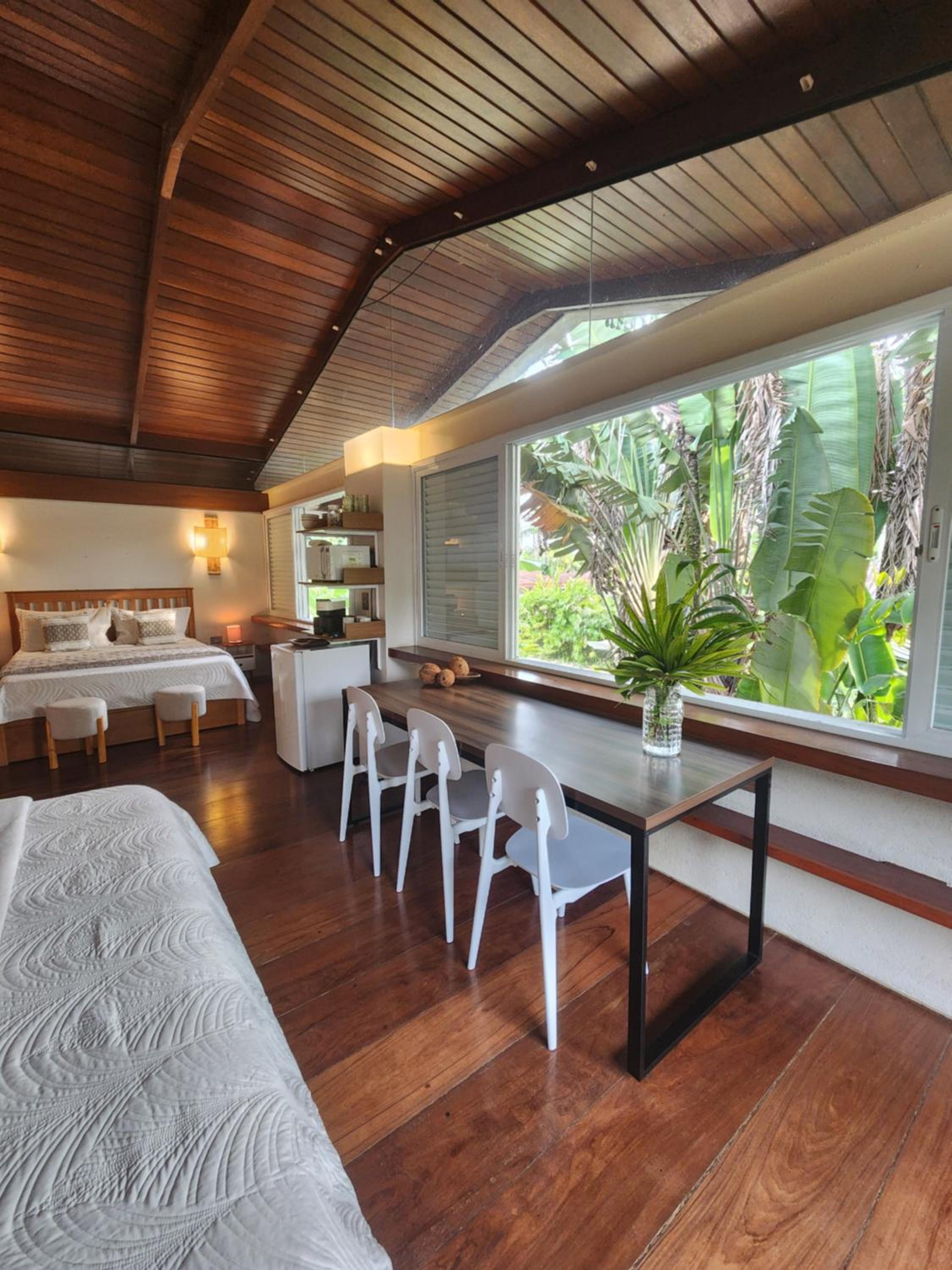 Luxury Family Beach Penthouse with Mountain Views