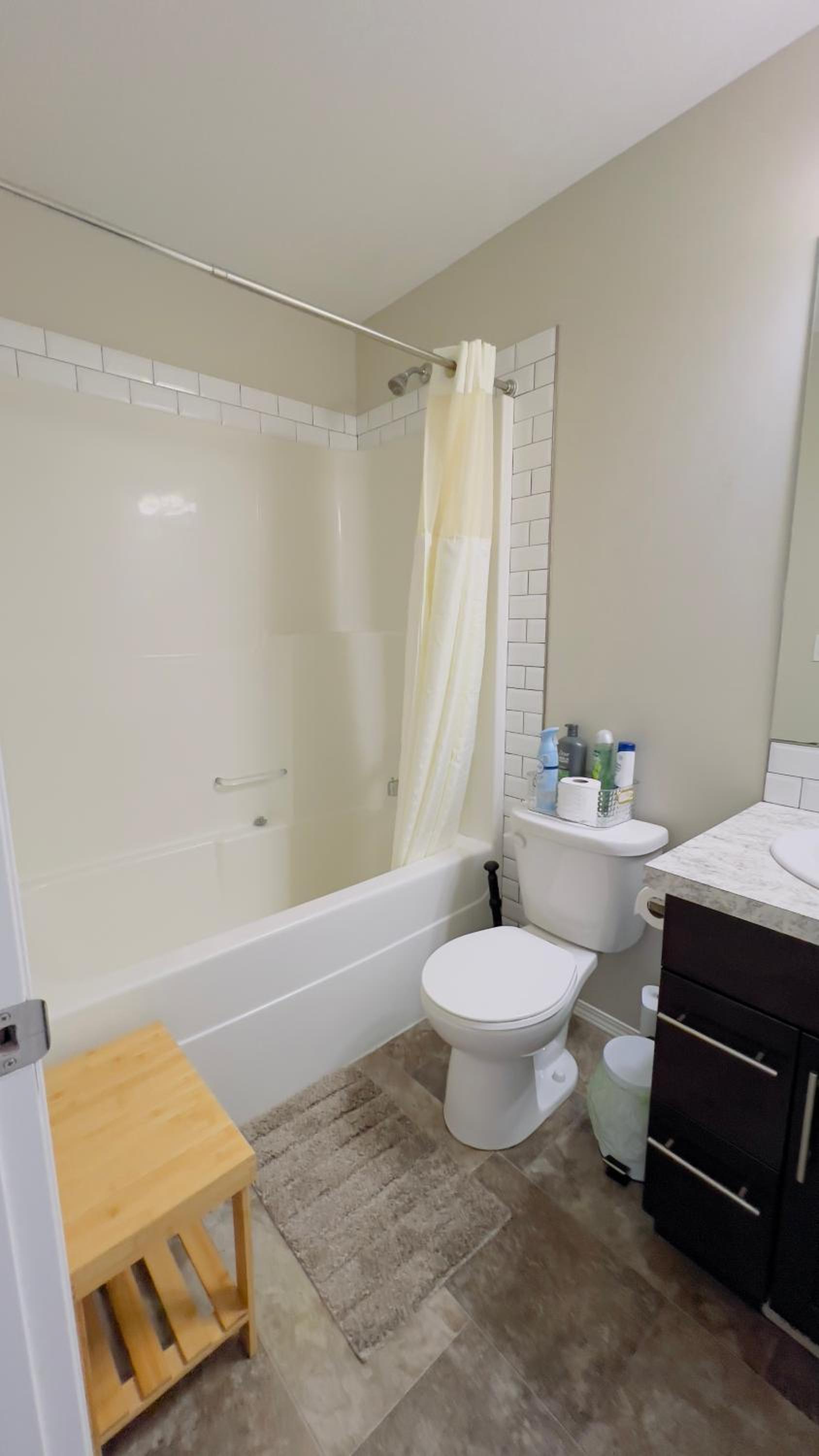 Sylvan Lake Retreat I 122A Hinshaw Drive, Sylvan Lake