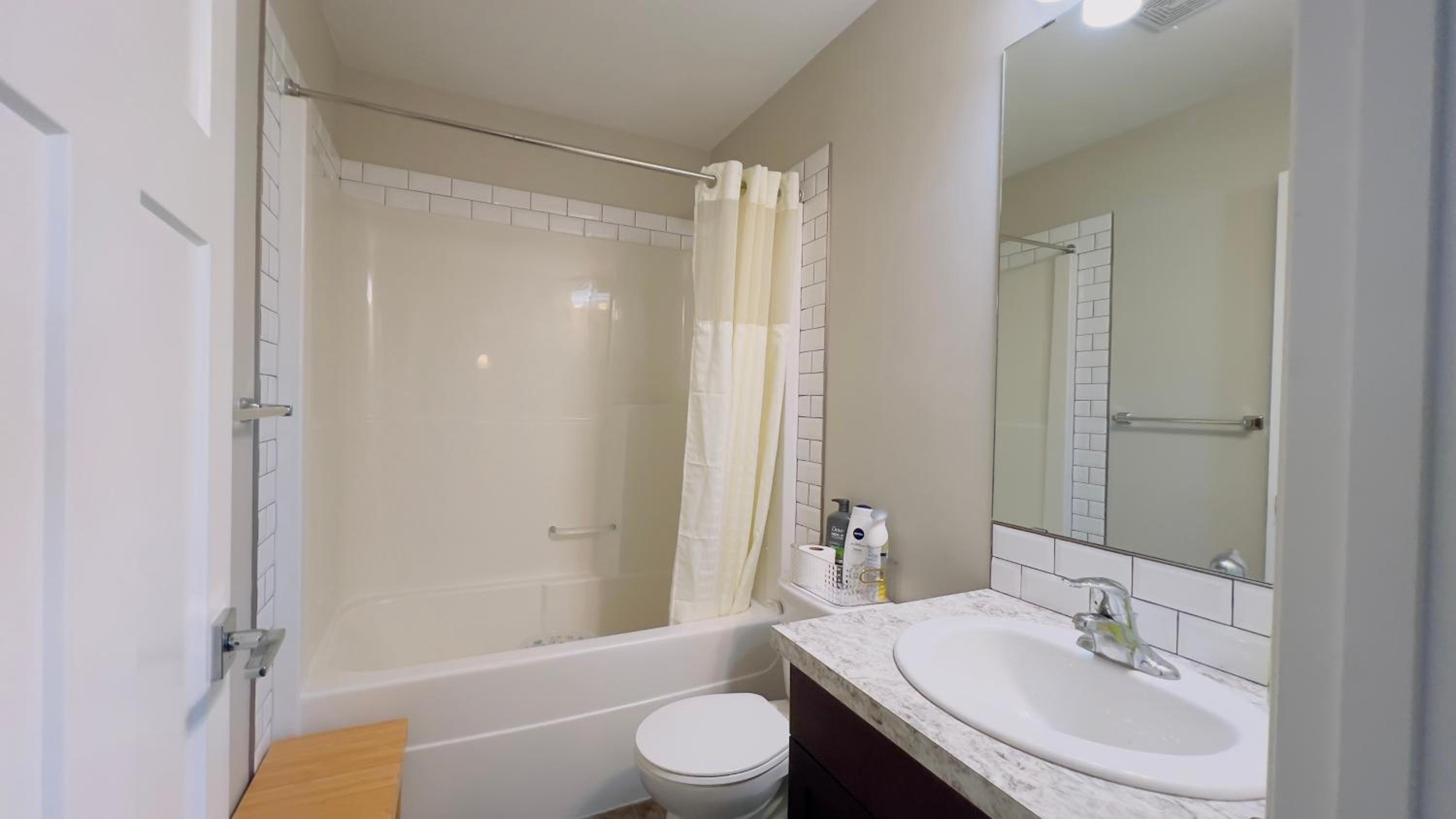 Sylvan Lake Retreat I 122A Hinshaw Drive, Sylvan Lake