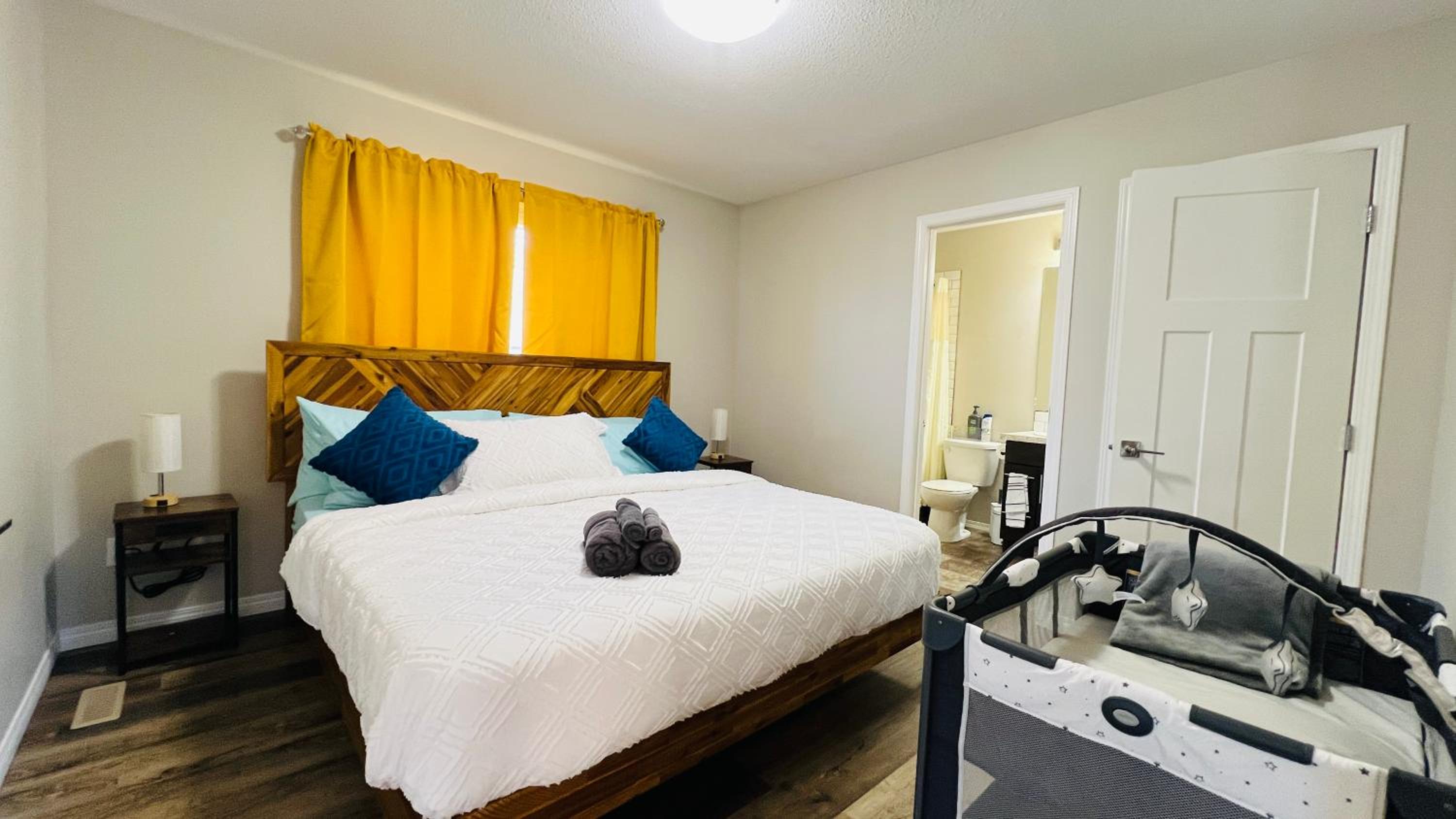 Sylvan Lake Retreat I 122A Hinshaw Drive, Sylvan Lake