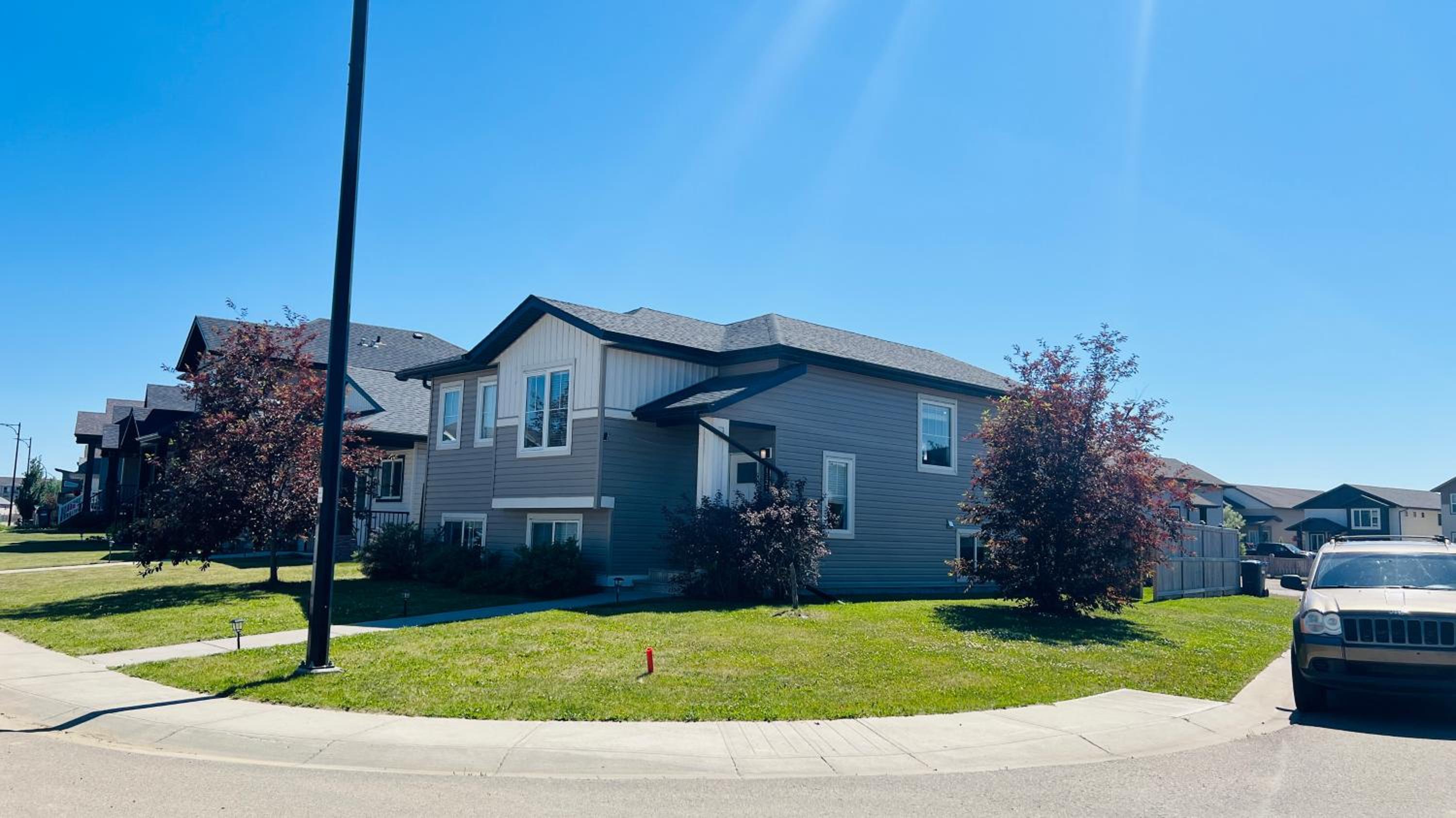 Sylvan Lake Retreat I 122A Hinshaw Drive, Sylvan Lake