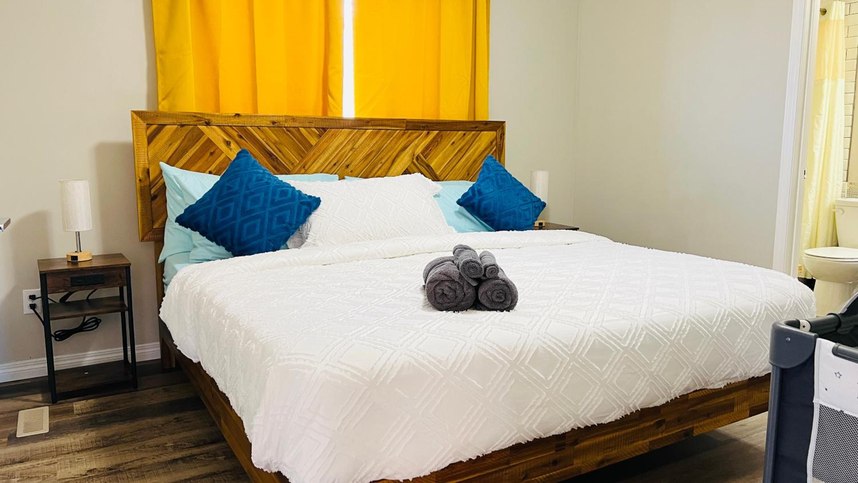 Sylvan Lake Retreat I 122A Hinshaw Drive, Sylvan Lake