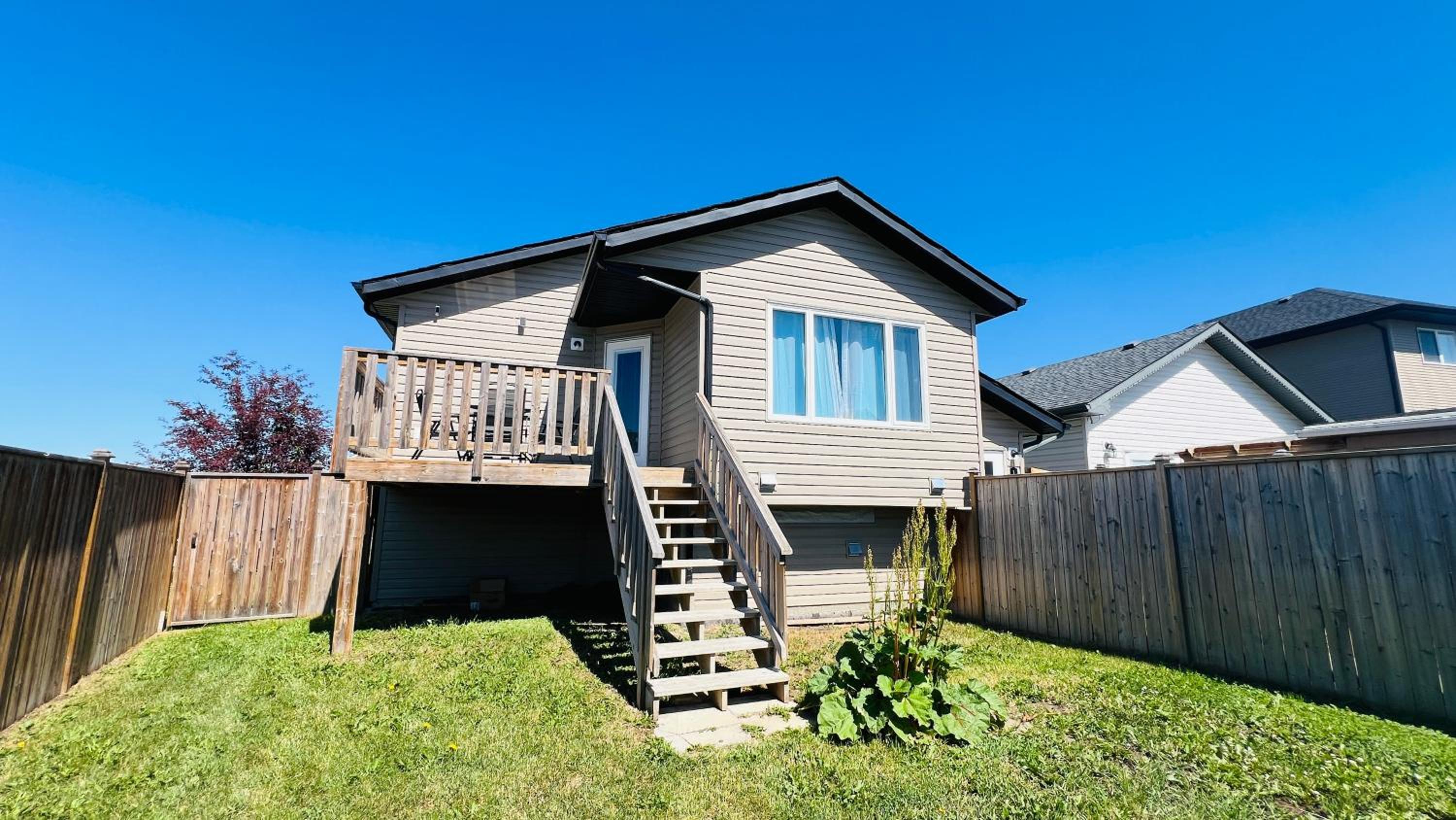 Sylvan Lake Retreat I 122A Hinshaw Drive, Sylvan Lake