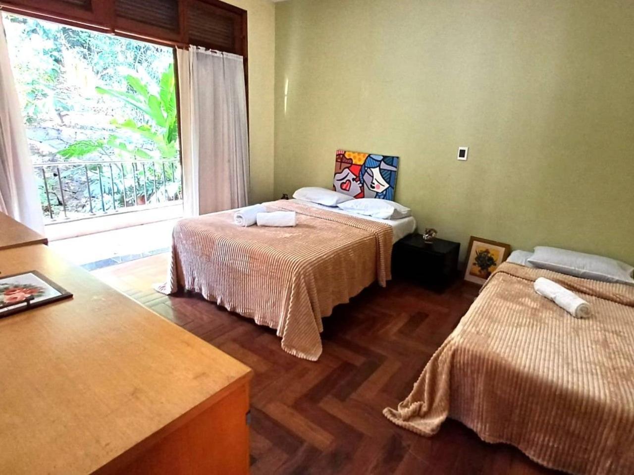 Recanto com Piscina, Gourmet, Lareira e Playground