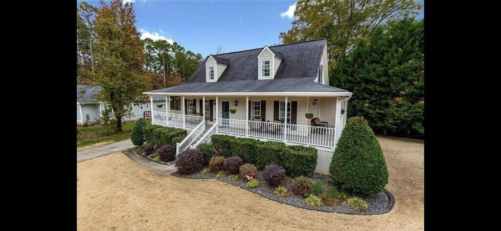 Family Lake House