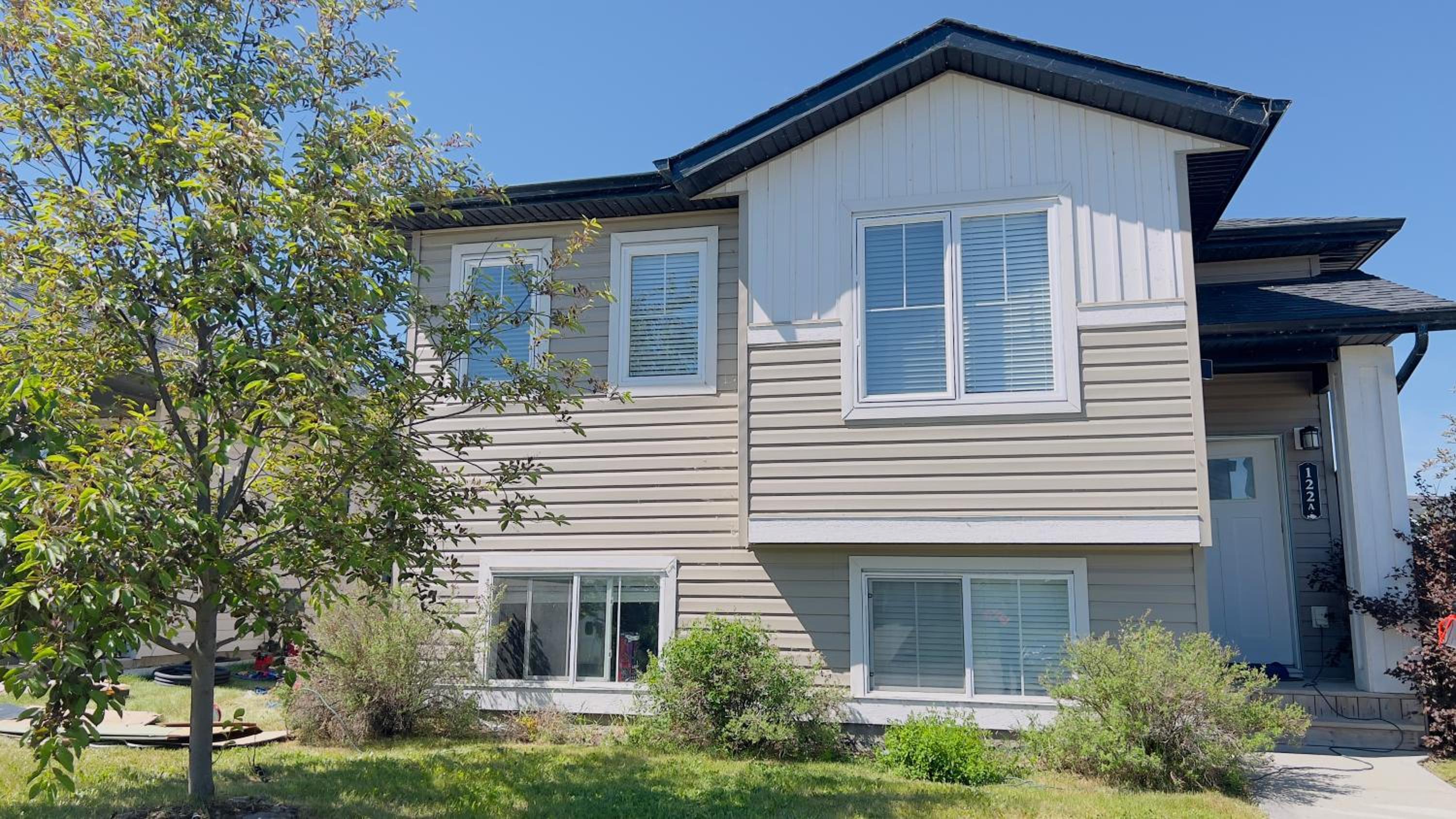 Sylvan Lake Retreat I 122A Hinshaw Drive, Sylvan Lake