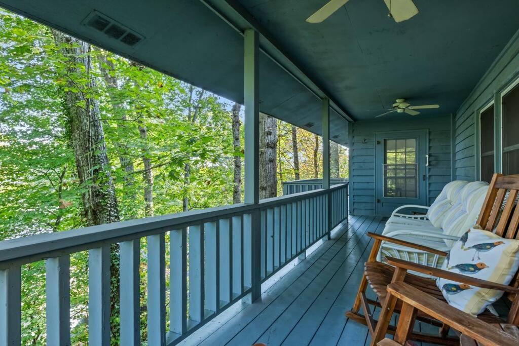 Charming Home with a Spacious Deck Near Lake Junaluska view 5