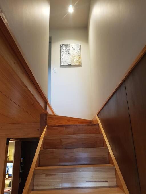 Excelente departamento dúplex de 3 ambientes con 2 dormitorios y 2 baños