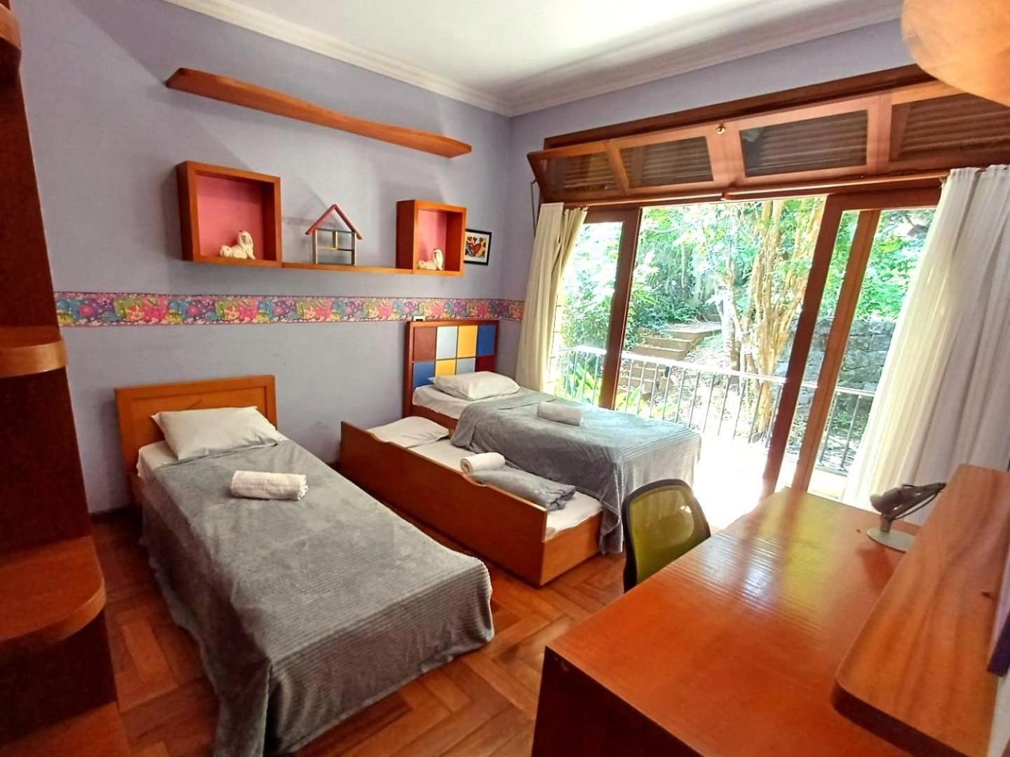 Recanto com Piscina, Gourmet, Lareira e Playground