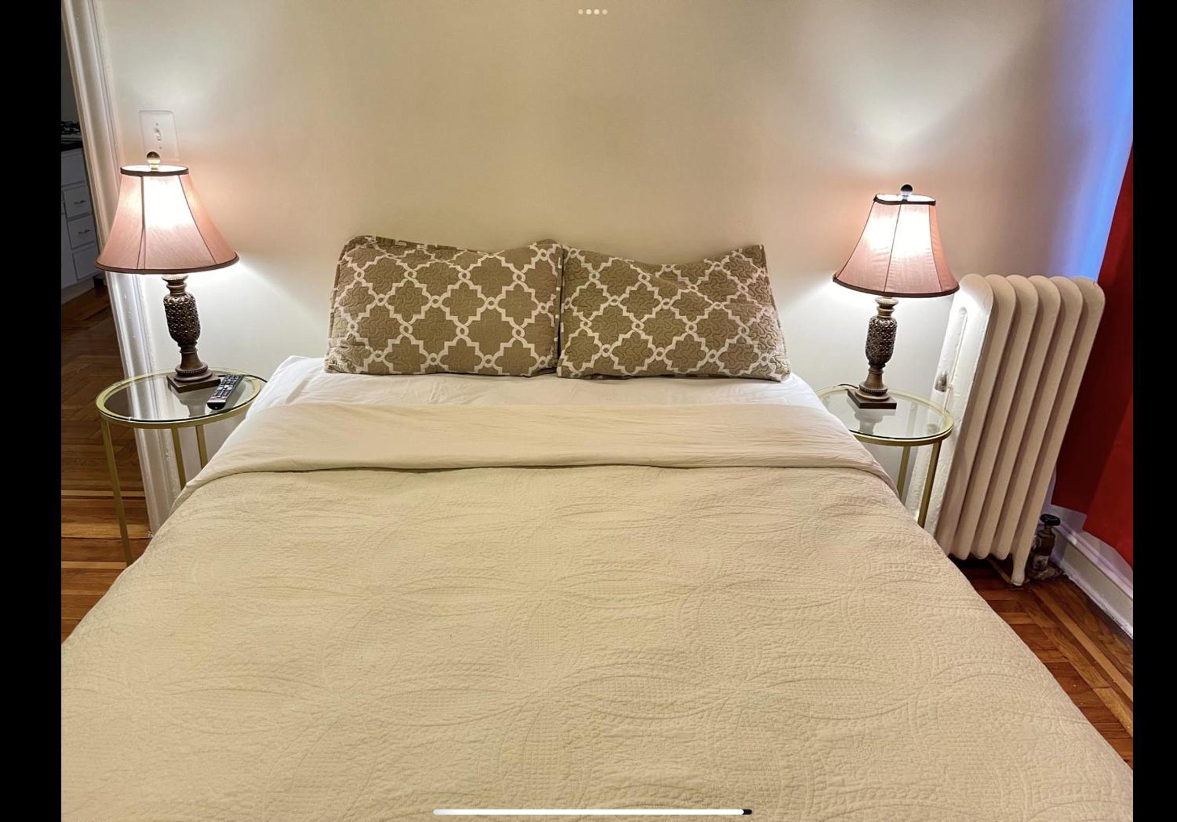 Single Bed Share Room by Month Manhattan