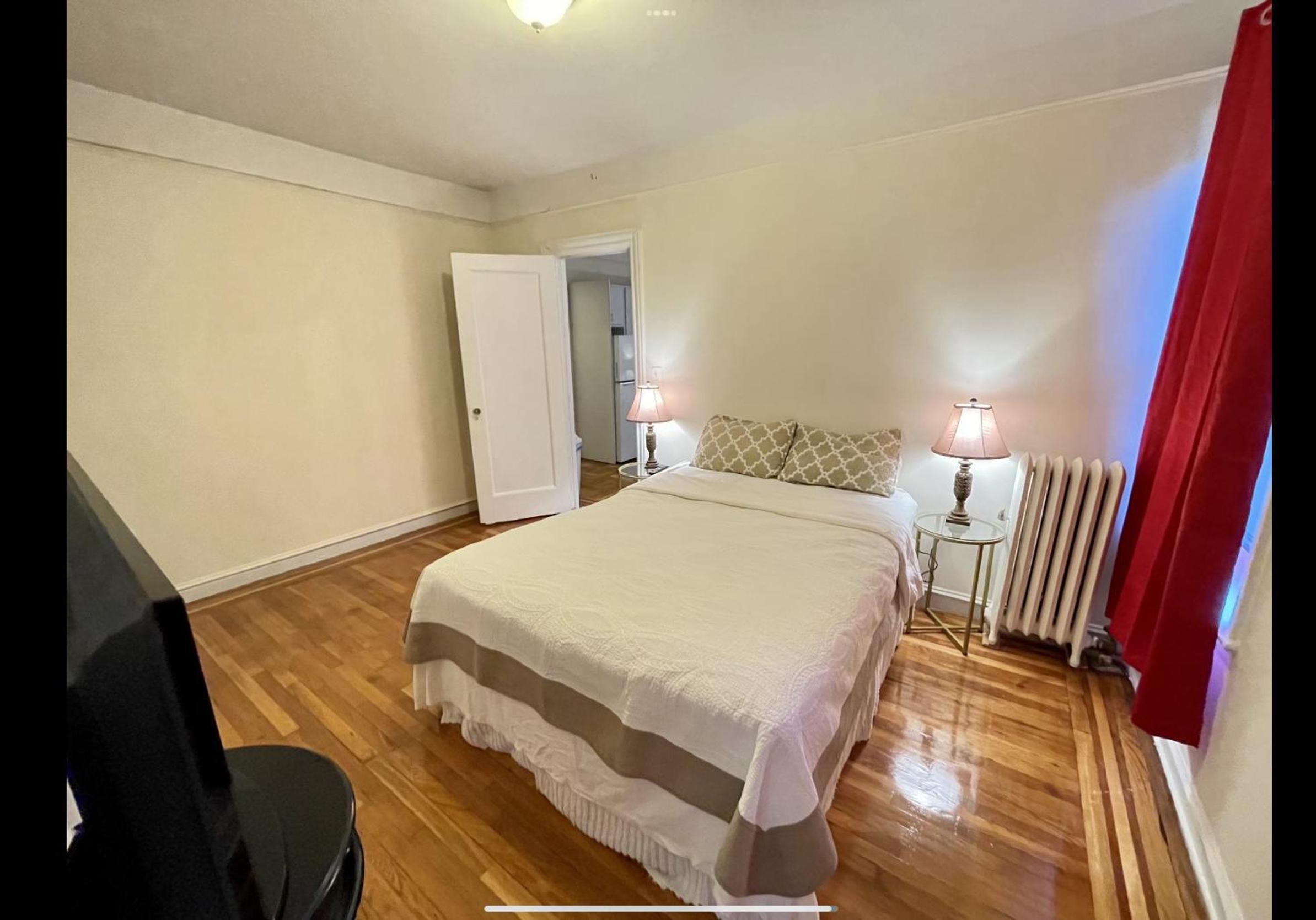 Single Bed Share Room by Month Manhattan