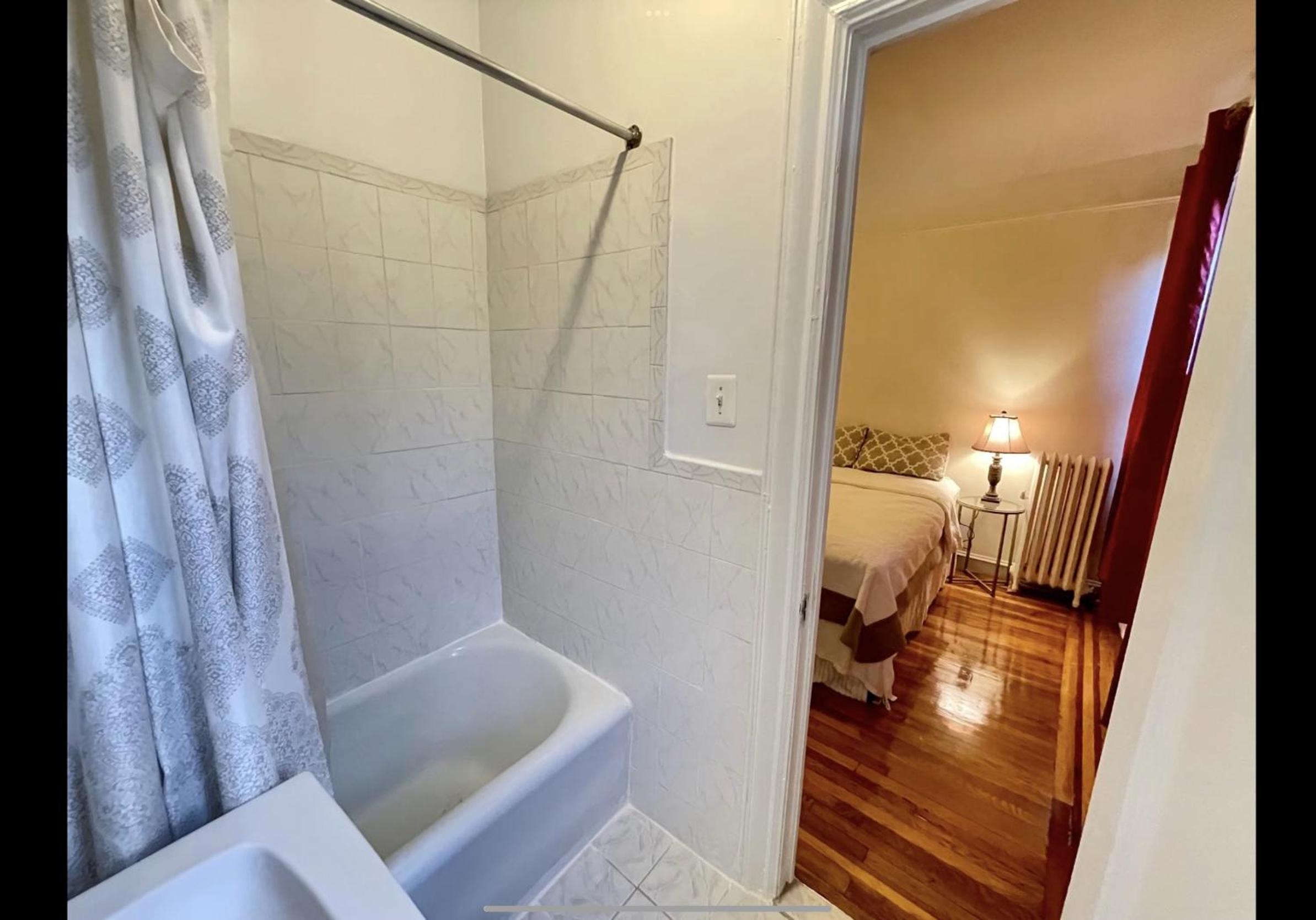 Single Bed Share Room by Month Manhattan
