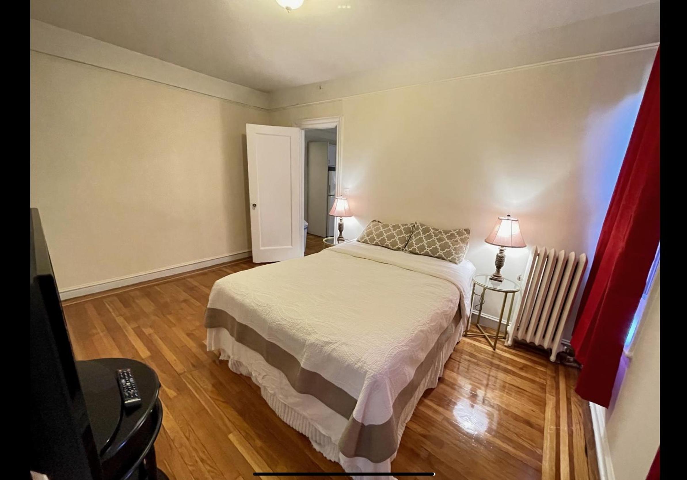 Single Bed Share Room by Month Manhattan