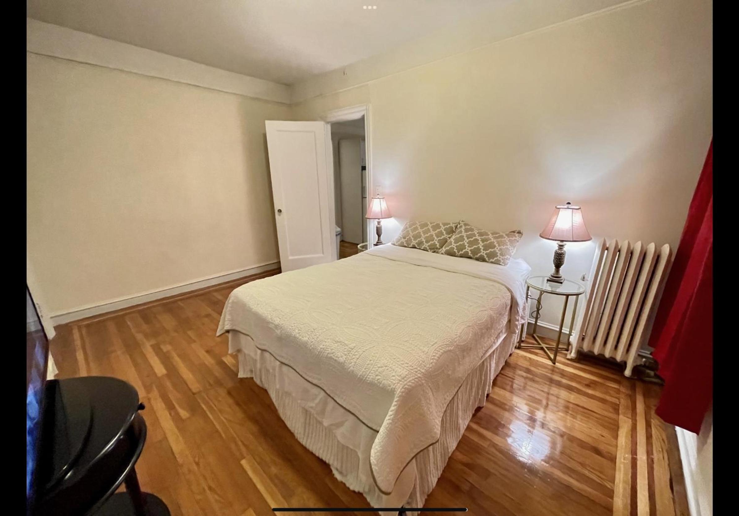 Single Bed Share Room by Month Manhattan