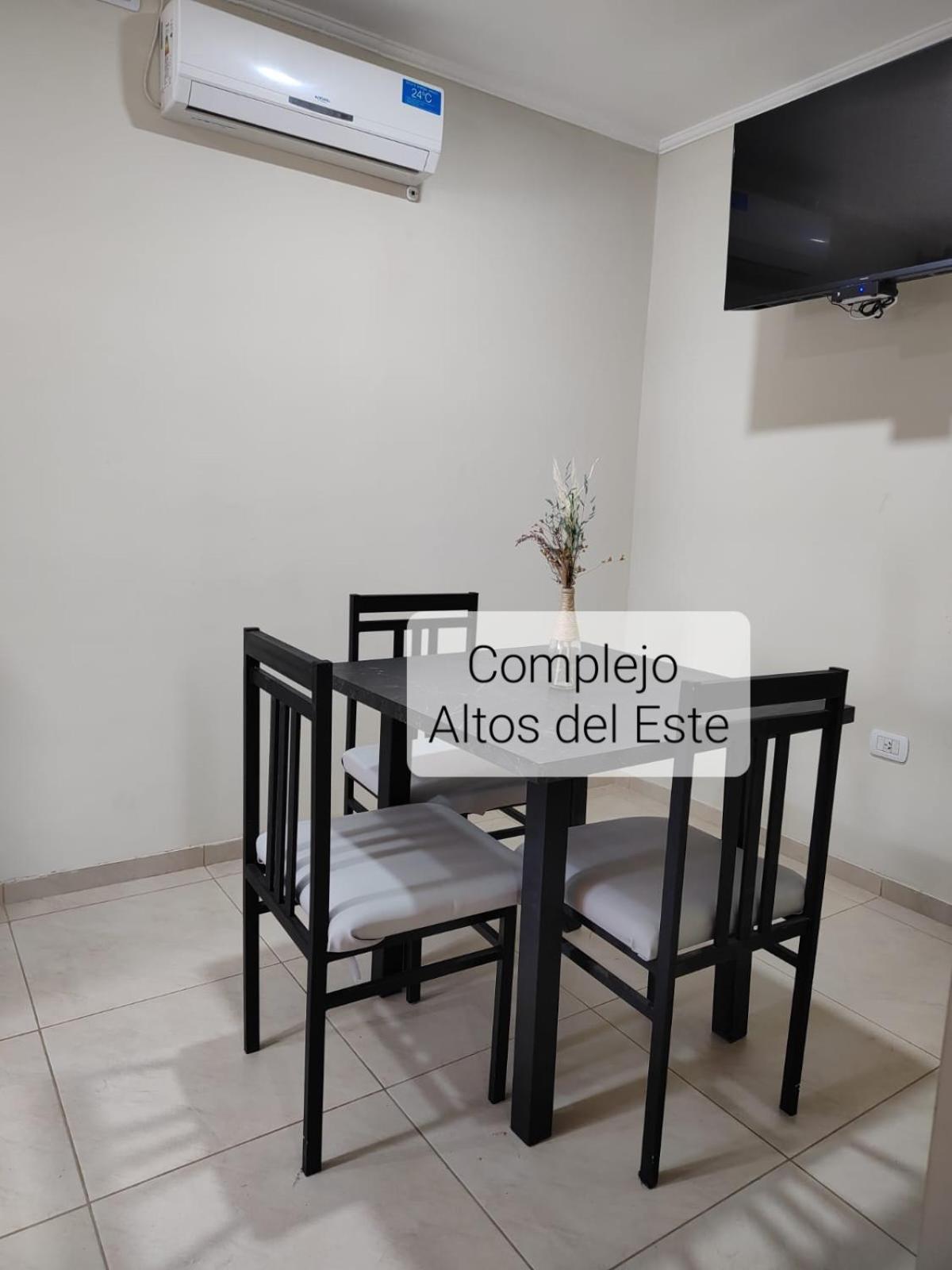 Complejo Altos Del Este