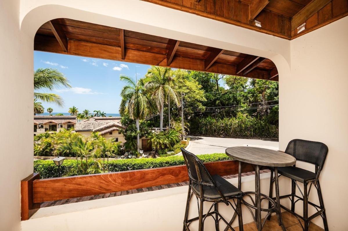 Seaside, 2-Min Beach Walk , Pool & Sunset Terrace