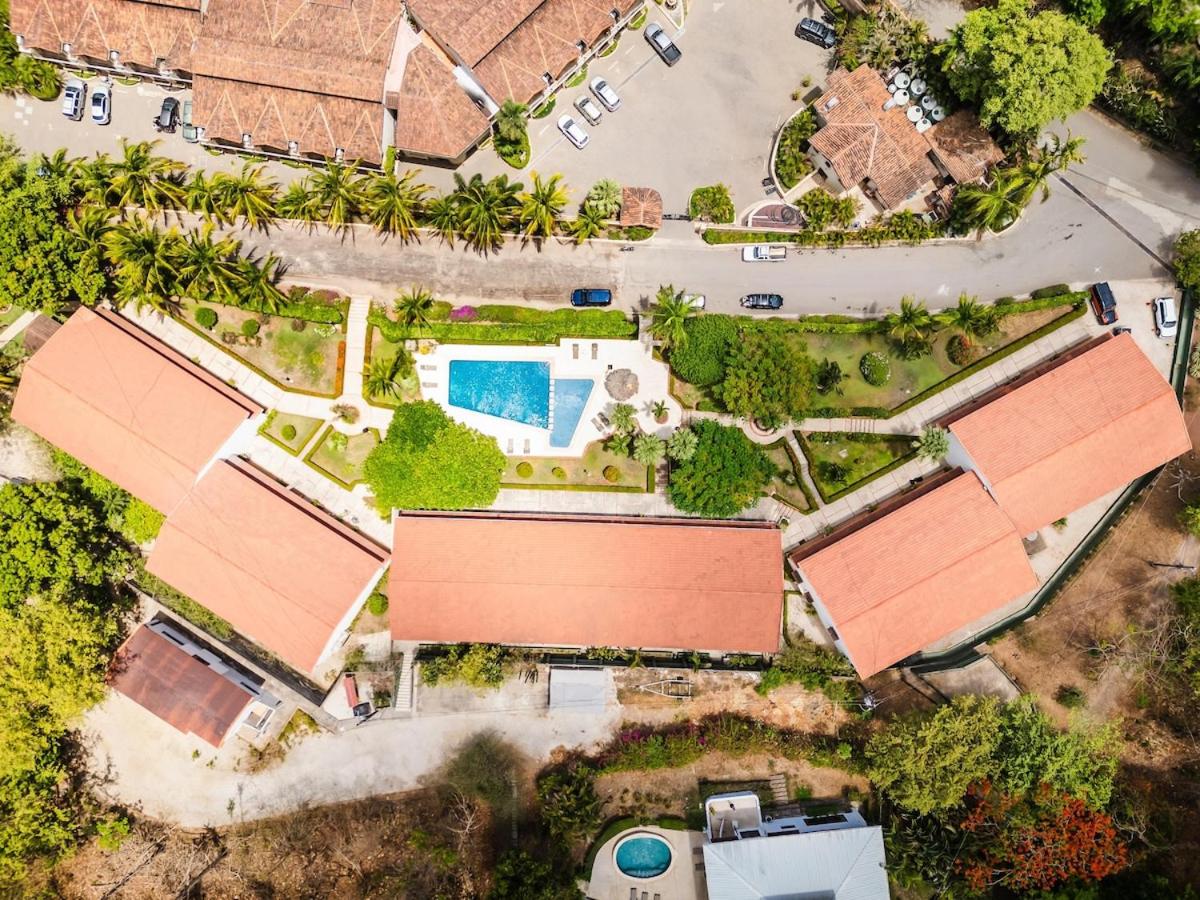 Seaside, 2-Min Beach Walk , Pool & Sunset Terrace