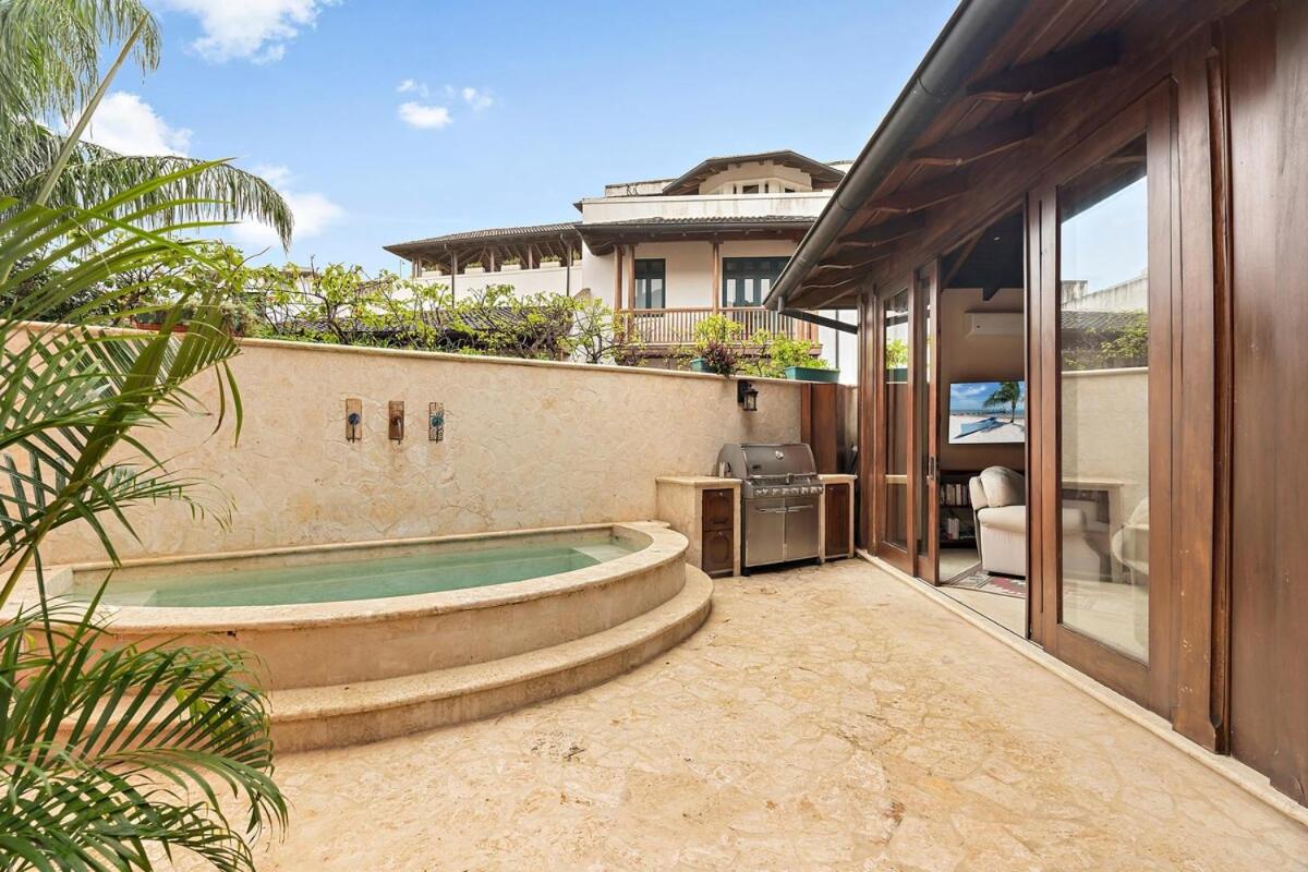 Las Catalinas Villa 5 BD