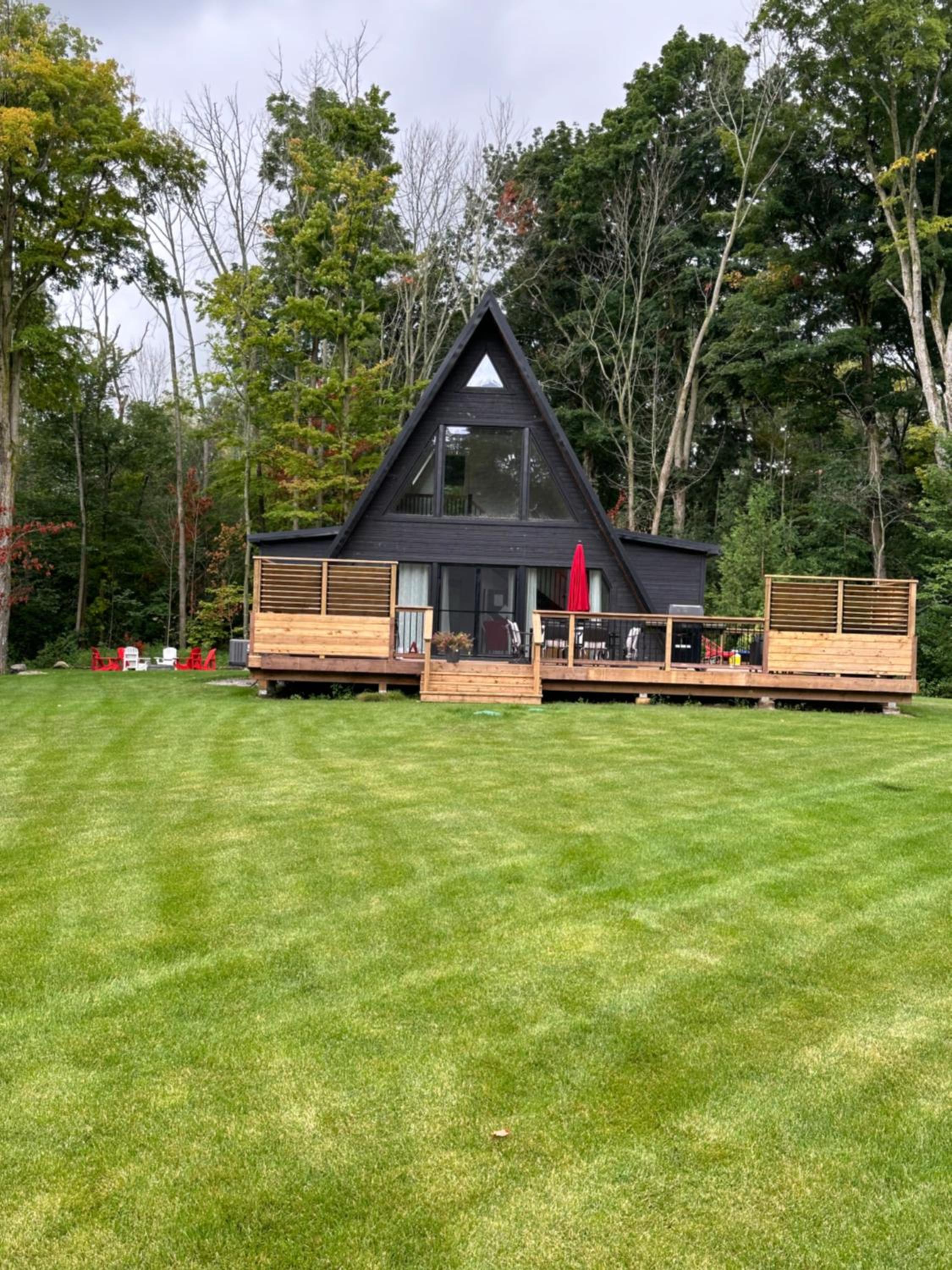 A-Frame in Cottage Community 1 Hr North of Toronto