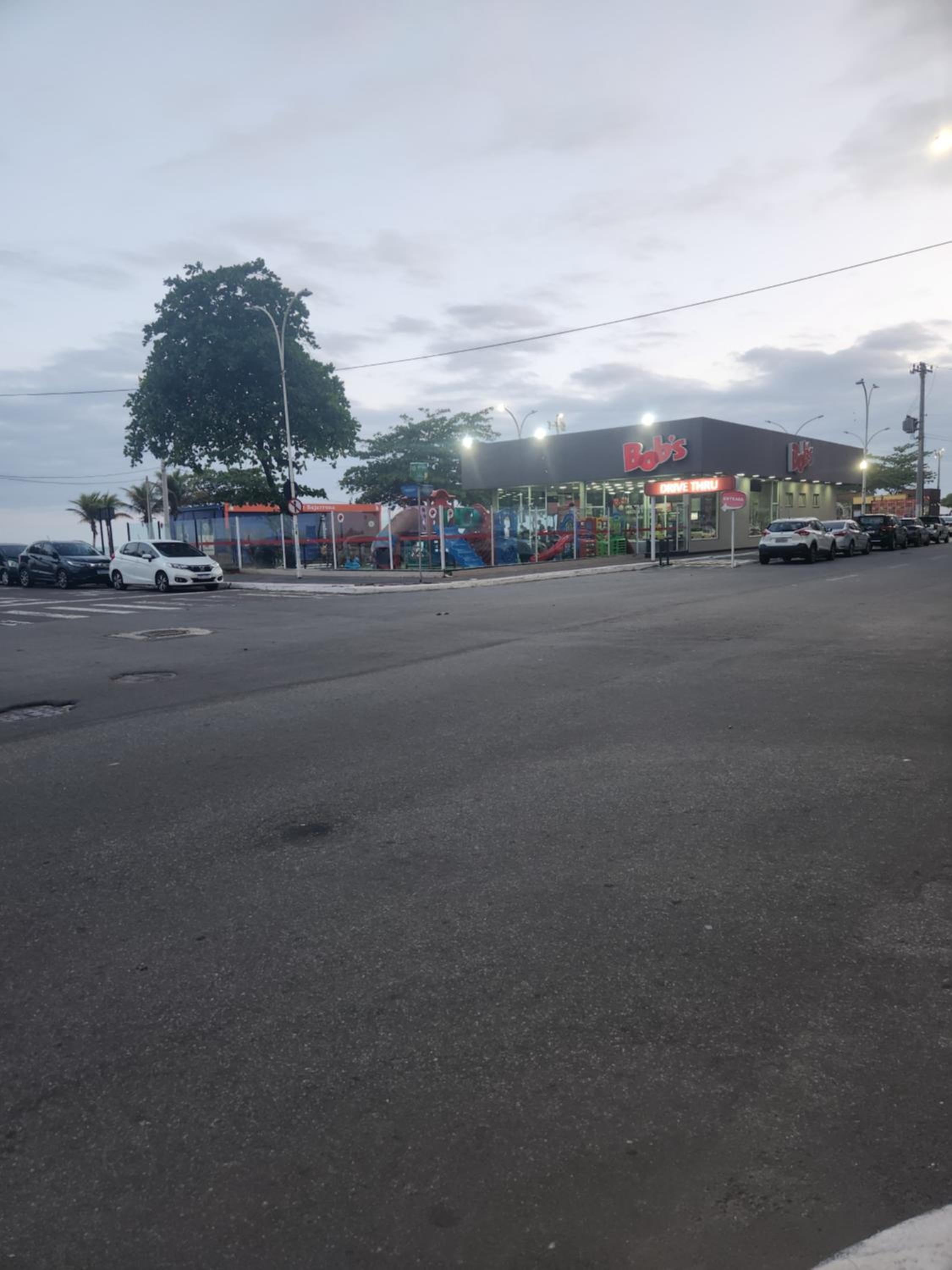 Frente para Praia