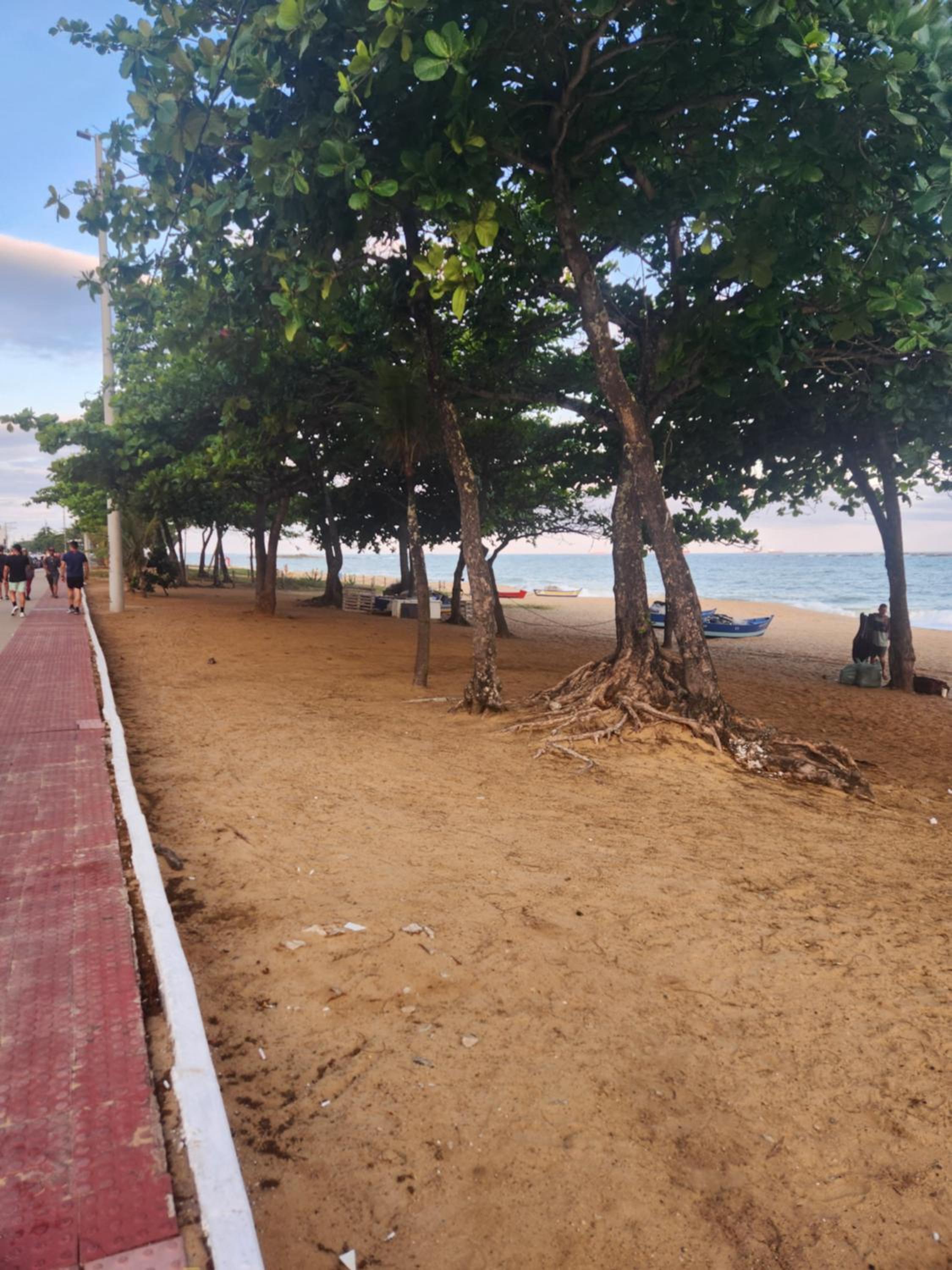 Frente para Praia