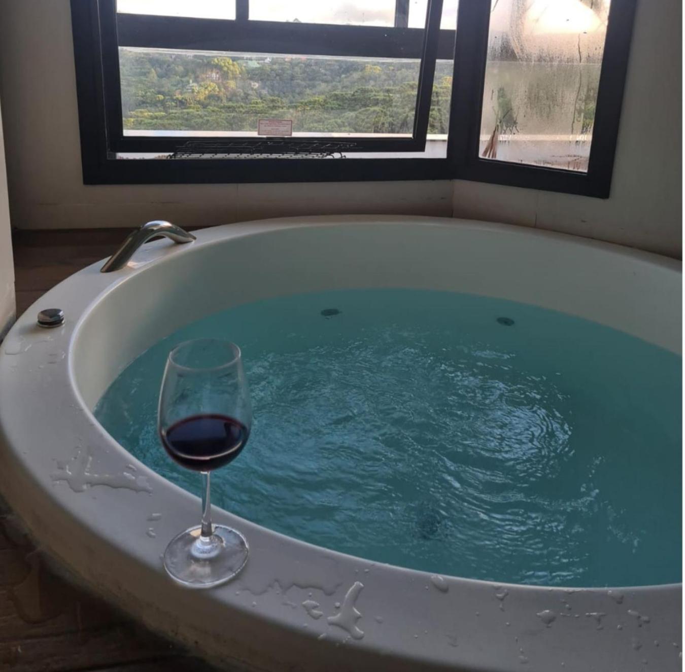 Carpe Diem - Jacuzzi 7 min do Centro