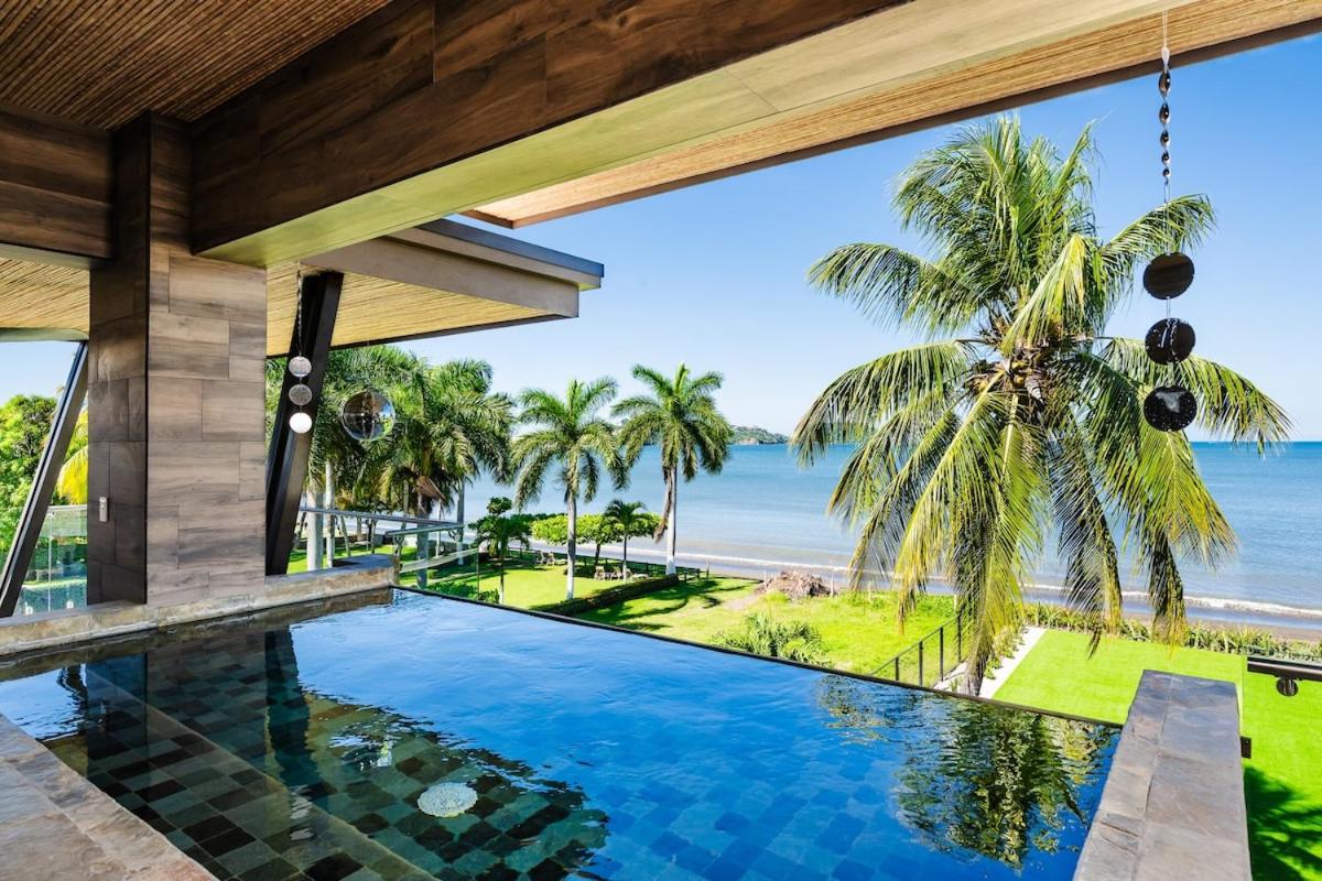 Beachfront Villa, 2 Pools, & Breakfast, Sleeps 21