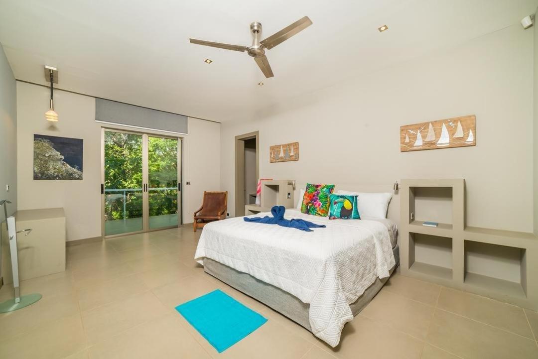 Ocean-View Villa, Pool & Concierge