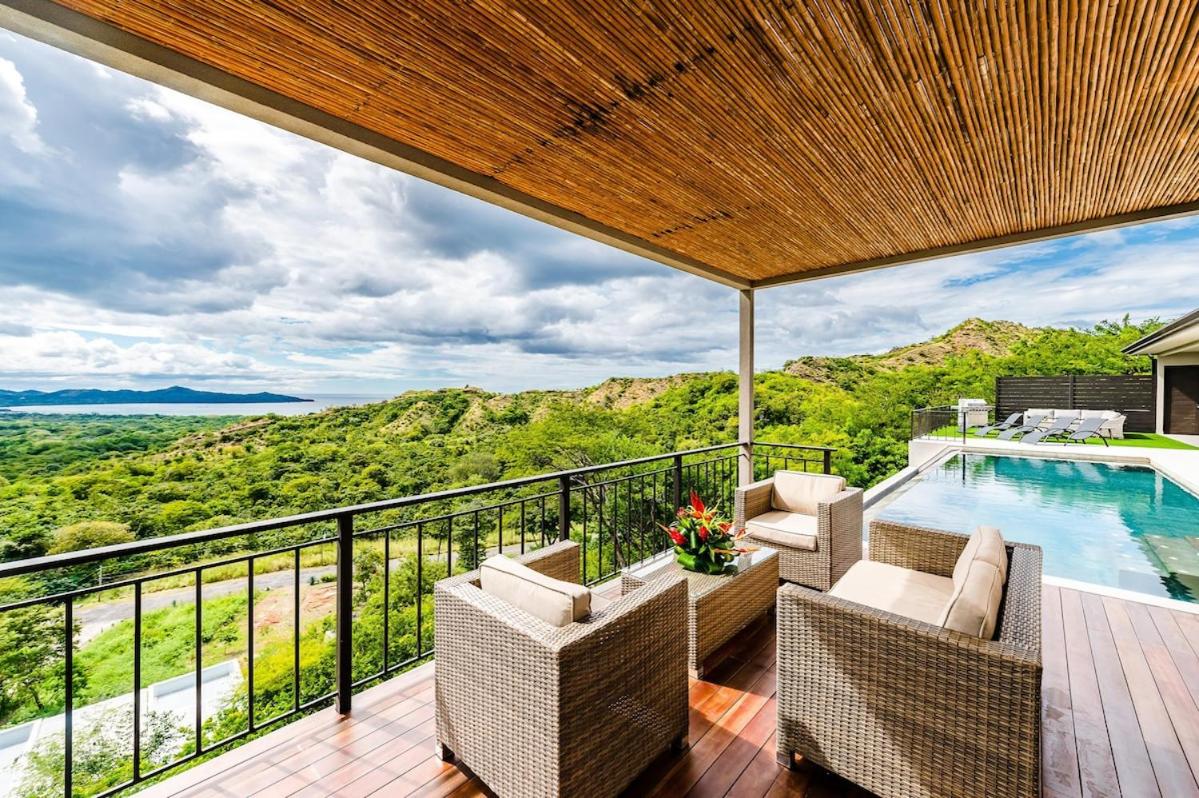 Ocean View, Infinity Pool and Gated Luxury