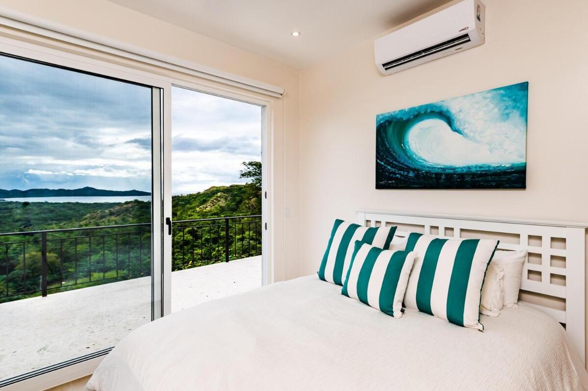 Ocean View, Infinity Pool and Gated Luxury