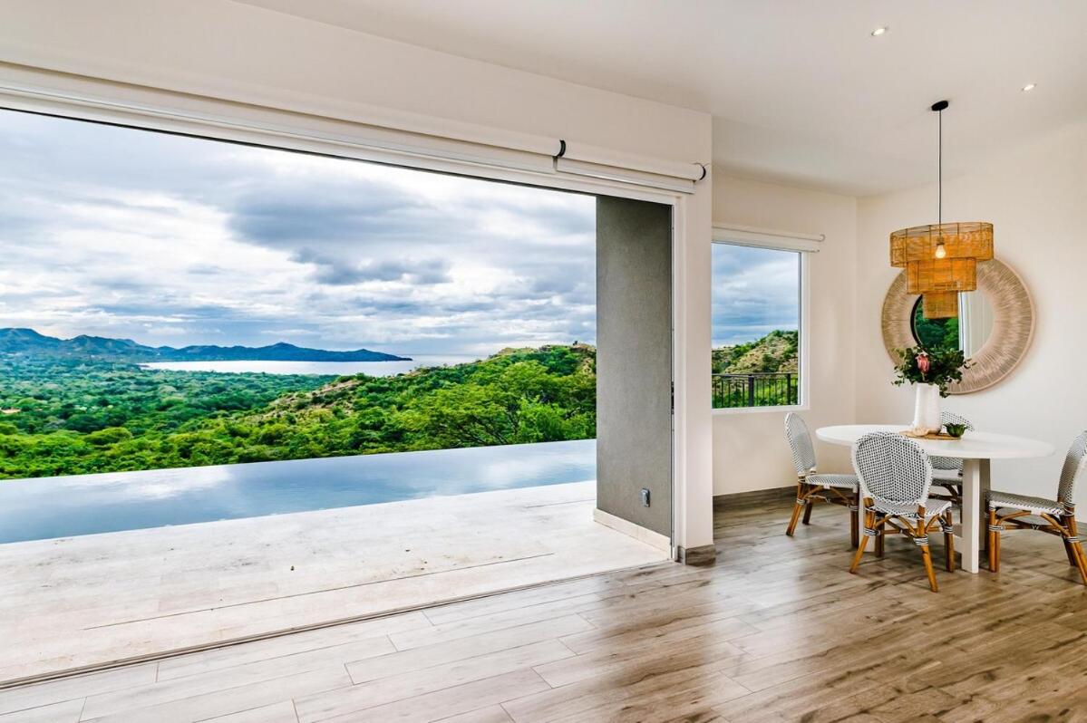 Ocean View, Infinity Pool and Gated Luxury