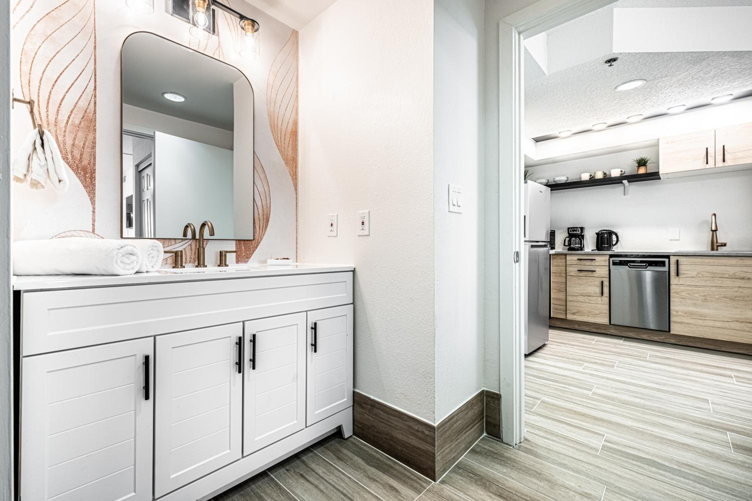 Apartment - near Epic Universe and Universal, free parking