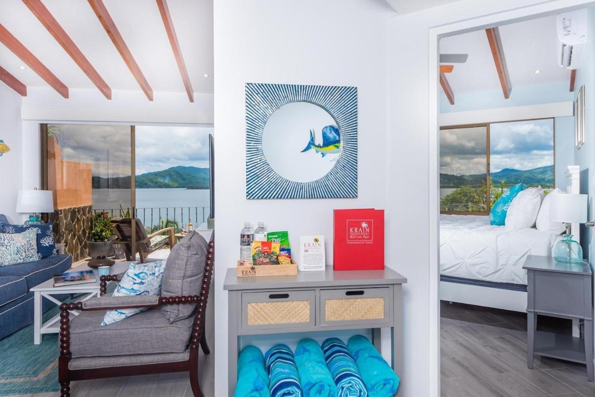 Oceanfront Veranda, Ocean Views, Free Concierge & 7-Min Walk to Beach