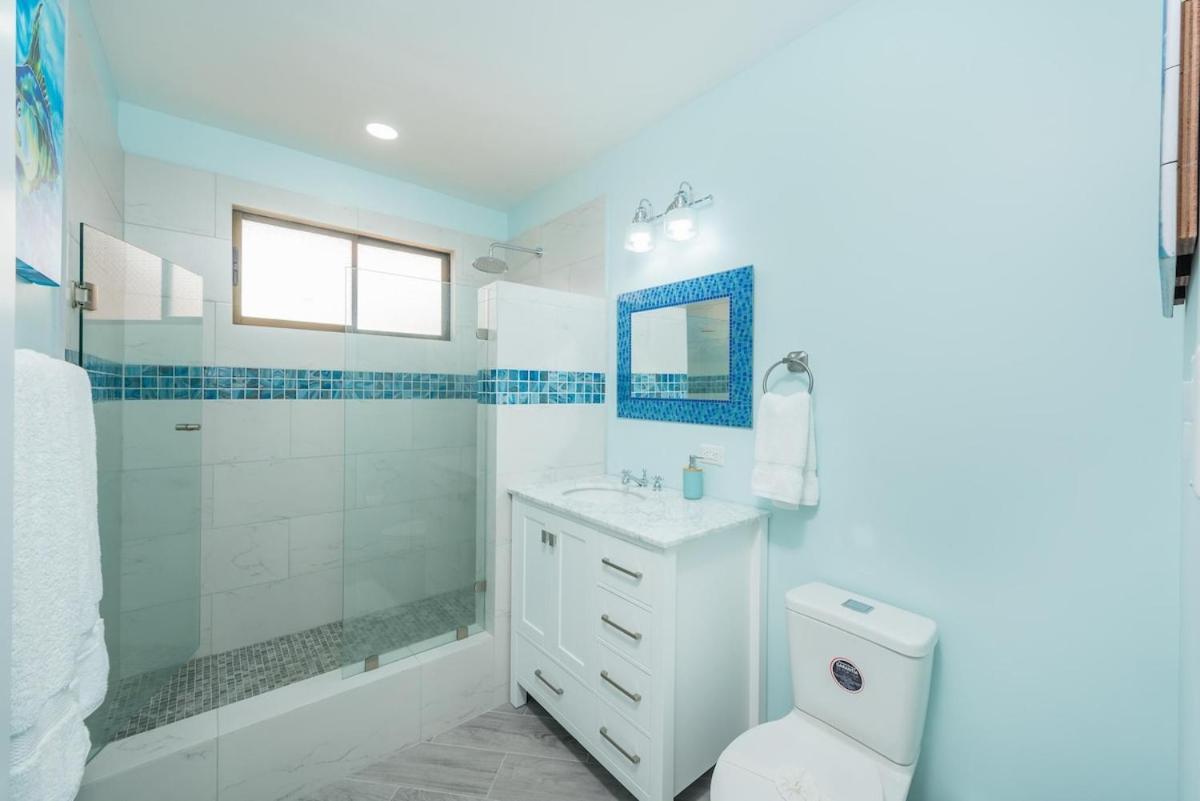 Oceanfront Veranda, Ocean Views, Free Concierge & 7-Min Walk to Beach