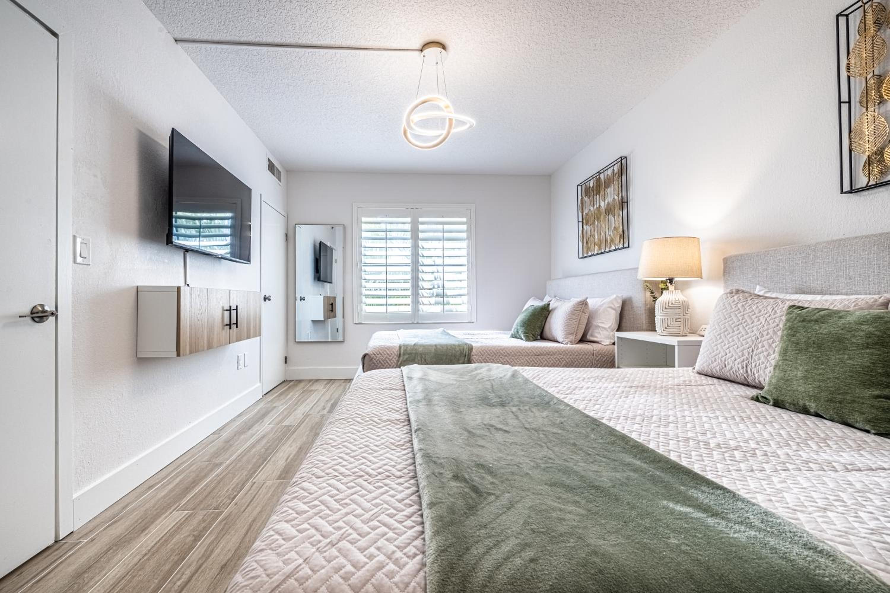 Apartment - near Epic Universe and Universal, free parking