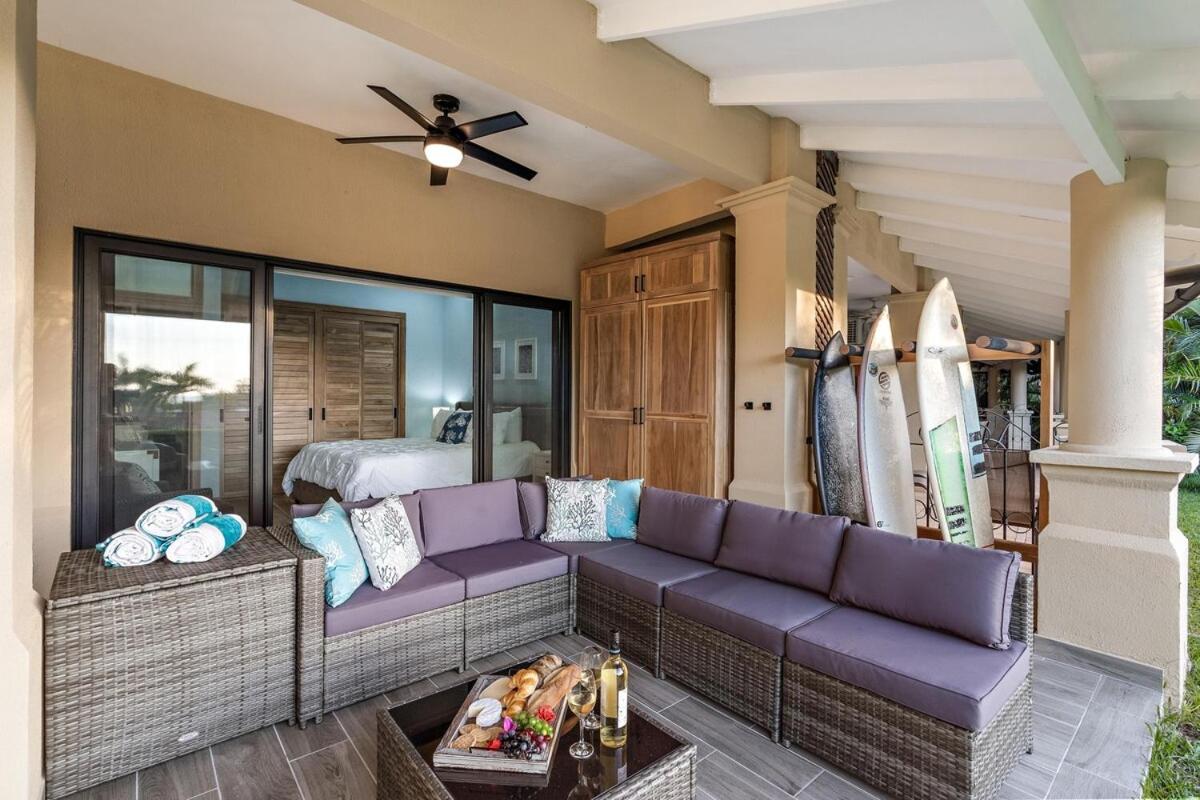 Ocean-View Oasis , Swim-Up Bar & Beach Access