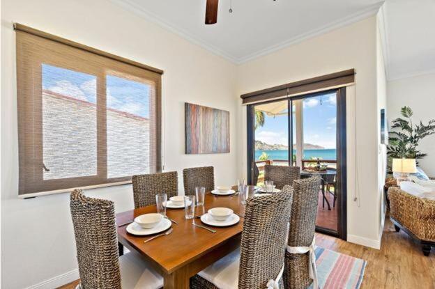 Beachfront Condo, Ocean View, Pool & Pacific Beach
